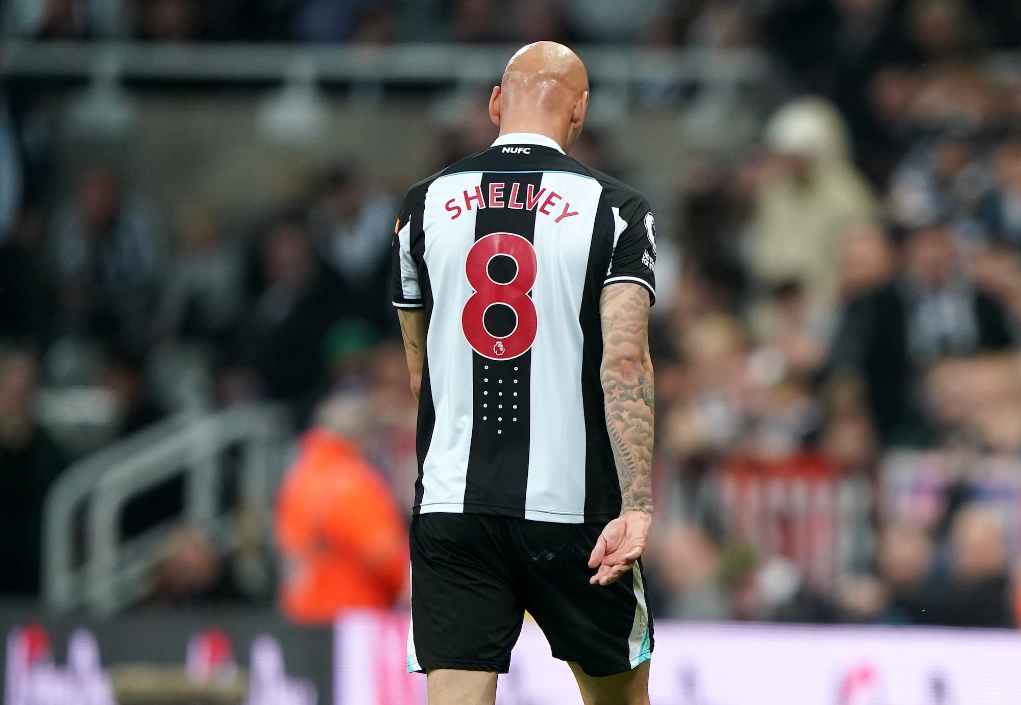 Newcastle United's Jonjo Shelvey reacts after being shown a red card after receiving two yellow cards during the Premier League match at St. James' Park, Newcastle
