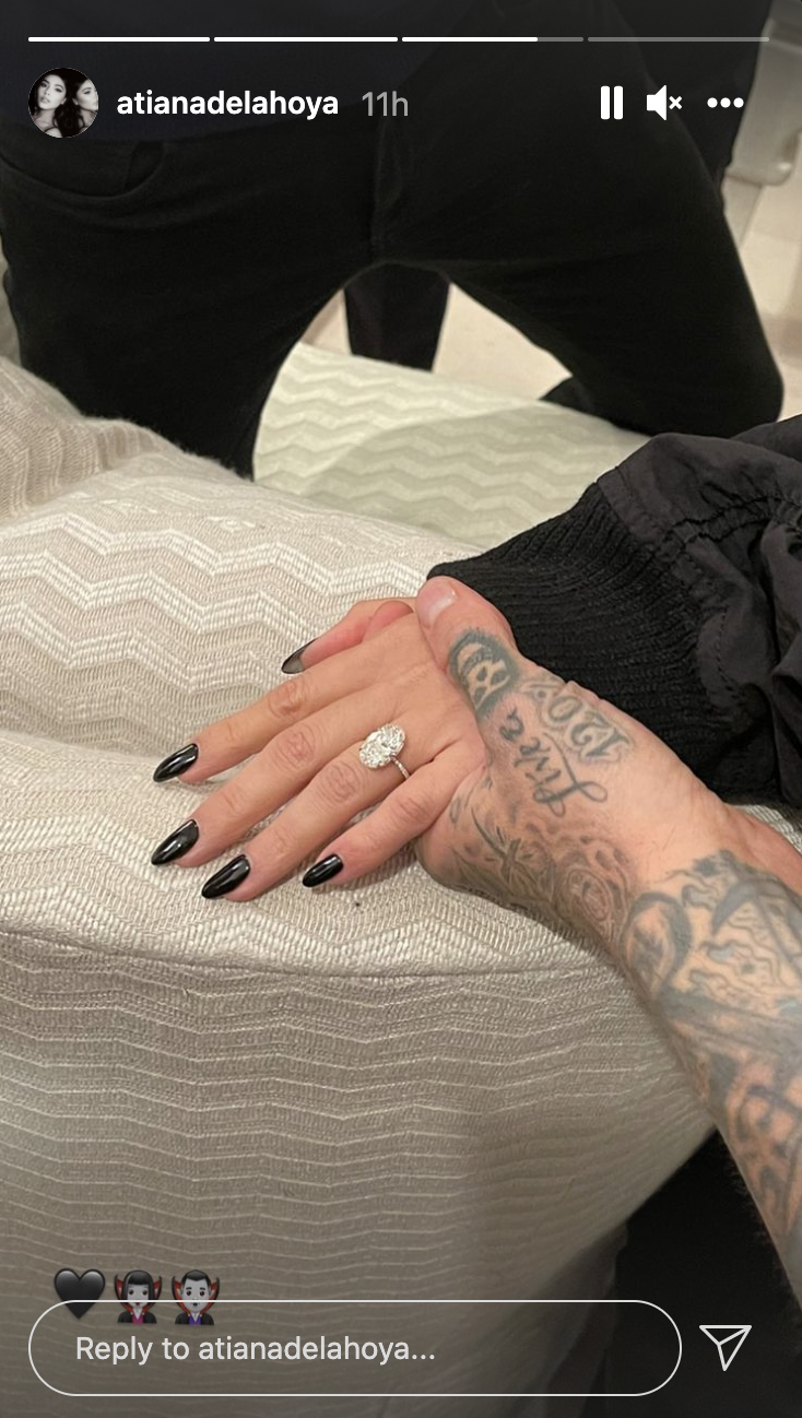 Travis Barker proposed to Kourtney Kardashian with an oval diamond ring.
