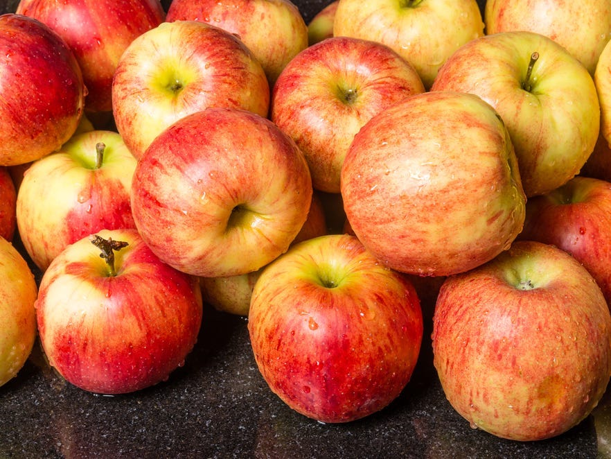 A bunch of Jonagold apples.