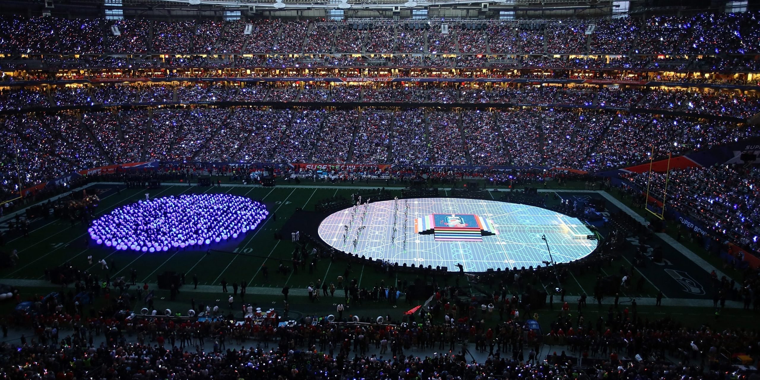 Katy Perry performs during the Pepsi Super Bowl XLIX Halftime Show at University of Phoenix Stadium in Glendale, Az.