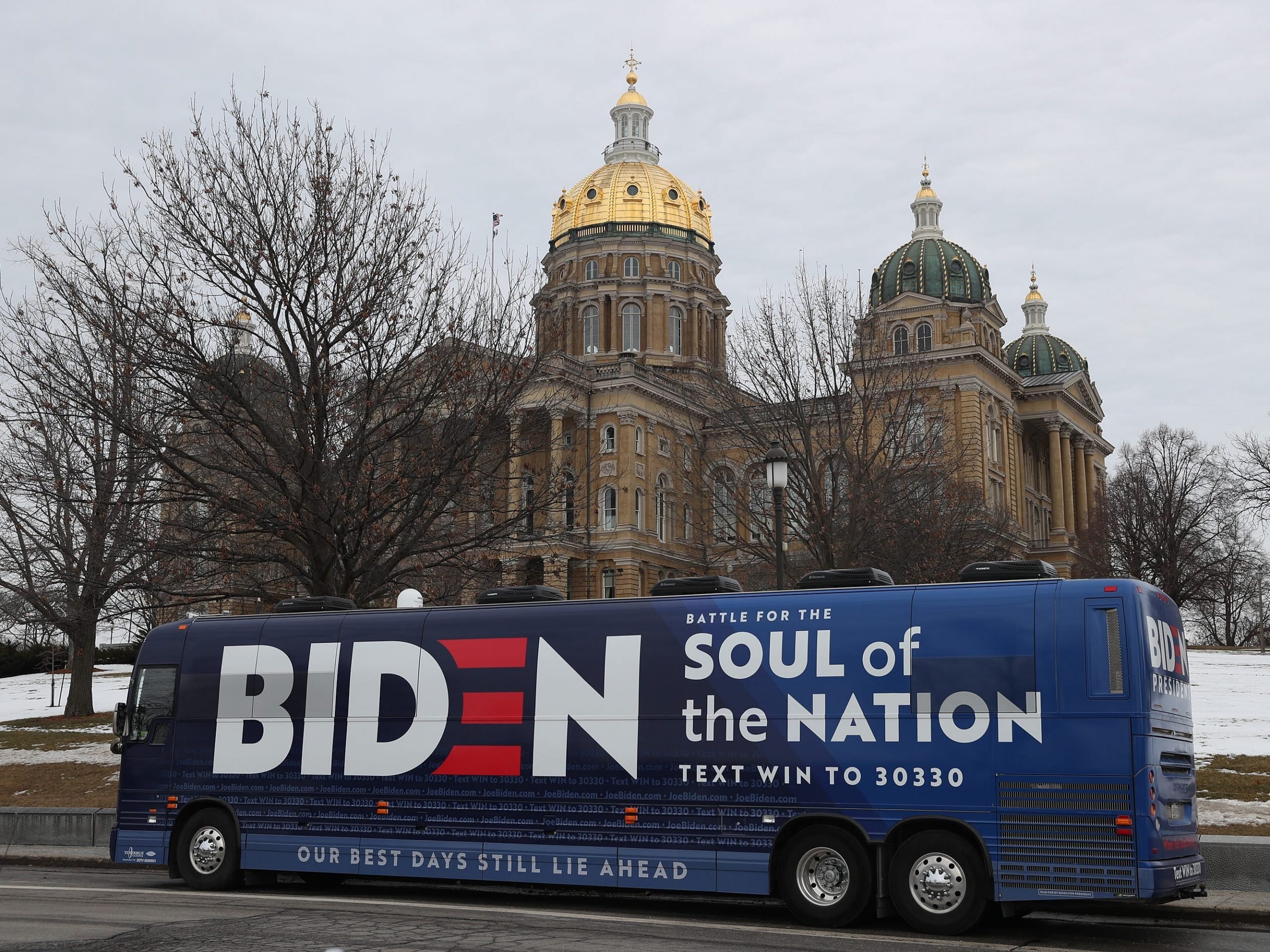 biden campaign bus