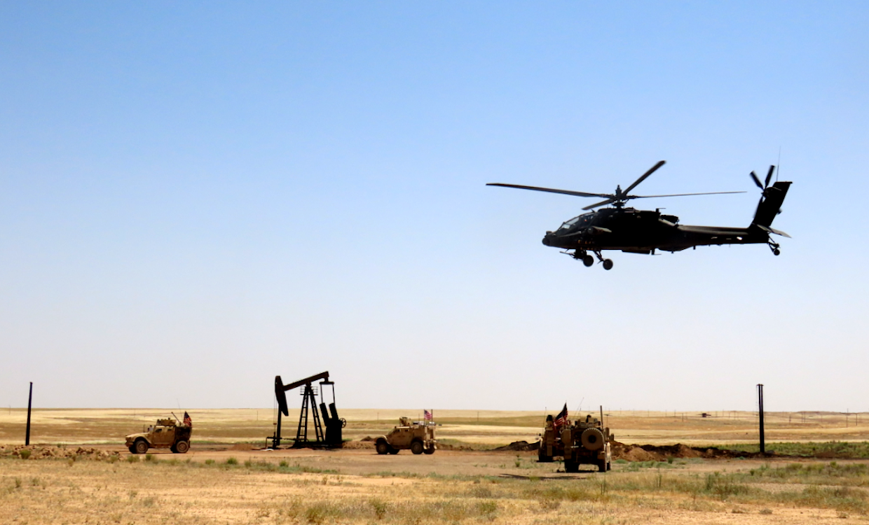 Army AH-64 Apache helicopter Syria