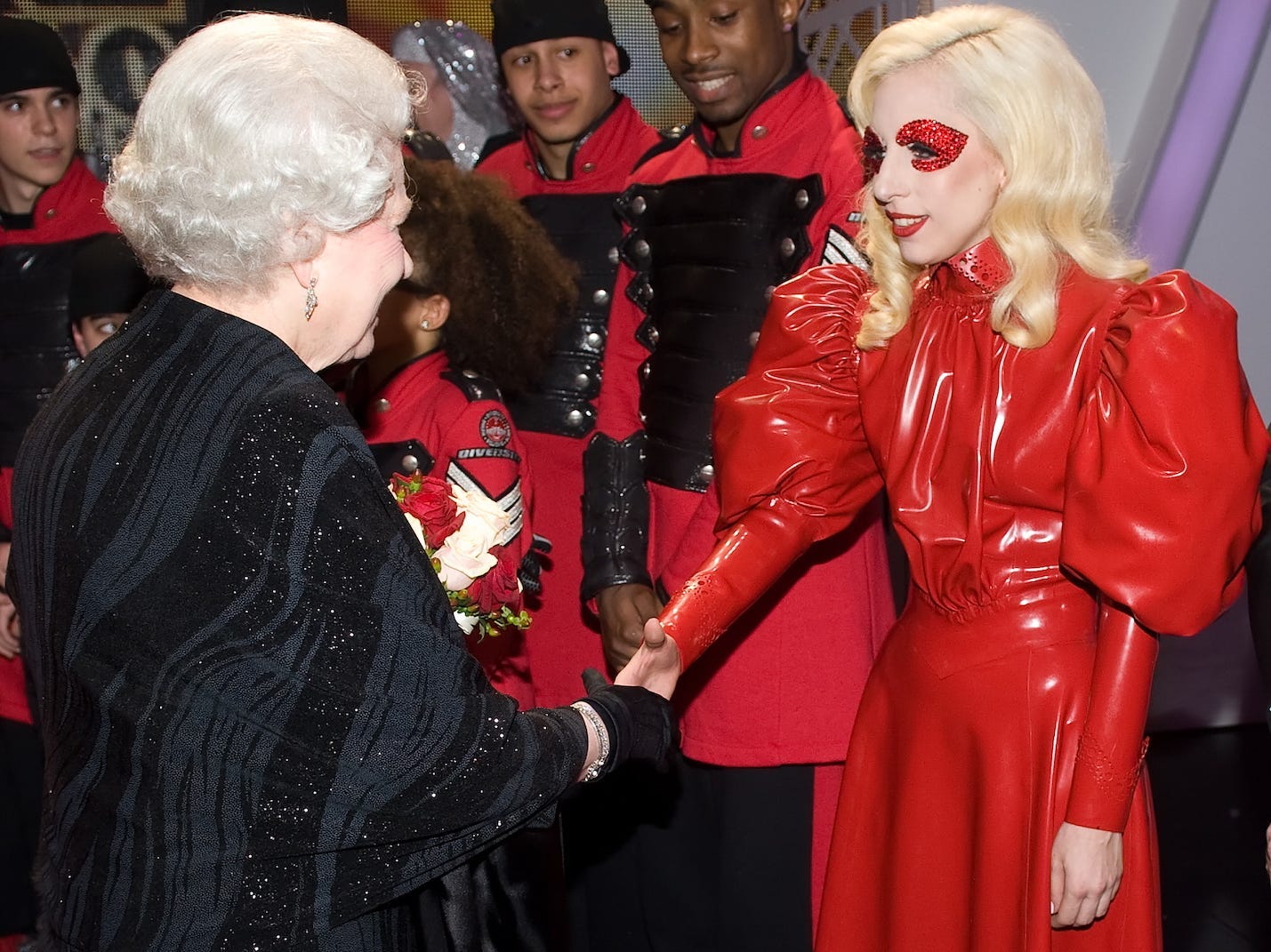 lady gaga queen elizabeth