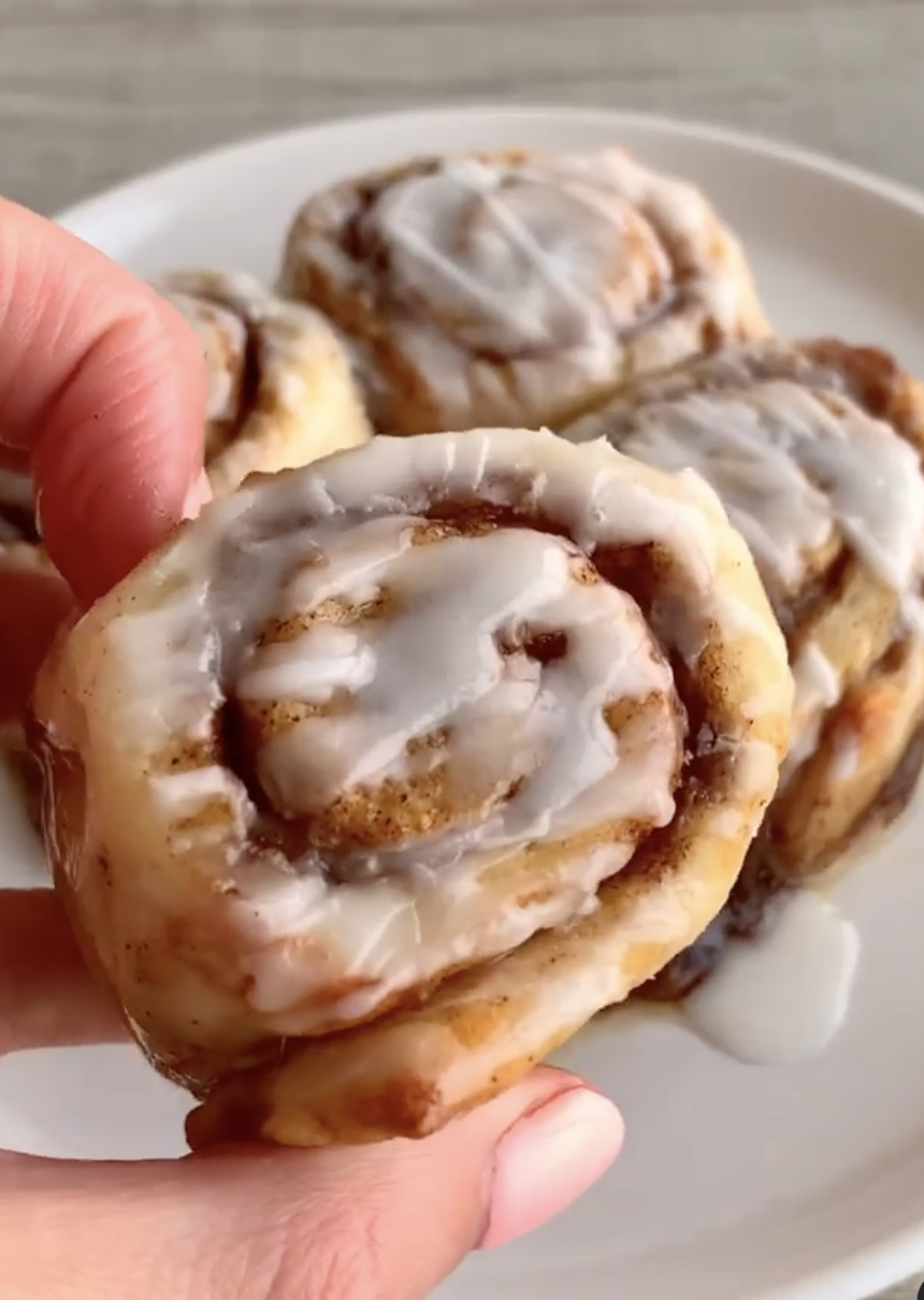 Eloise Head 30-minute cinnamon rolls