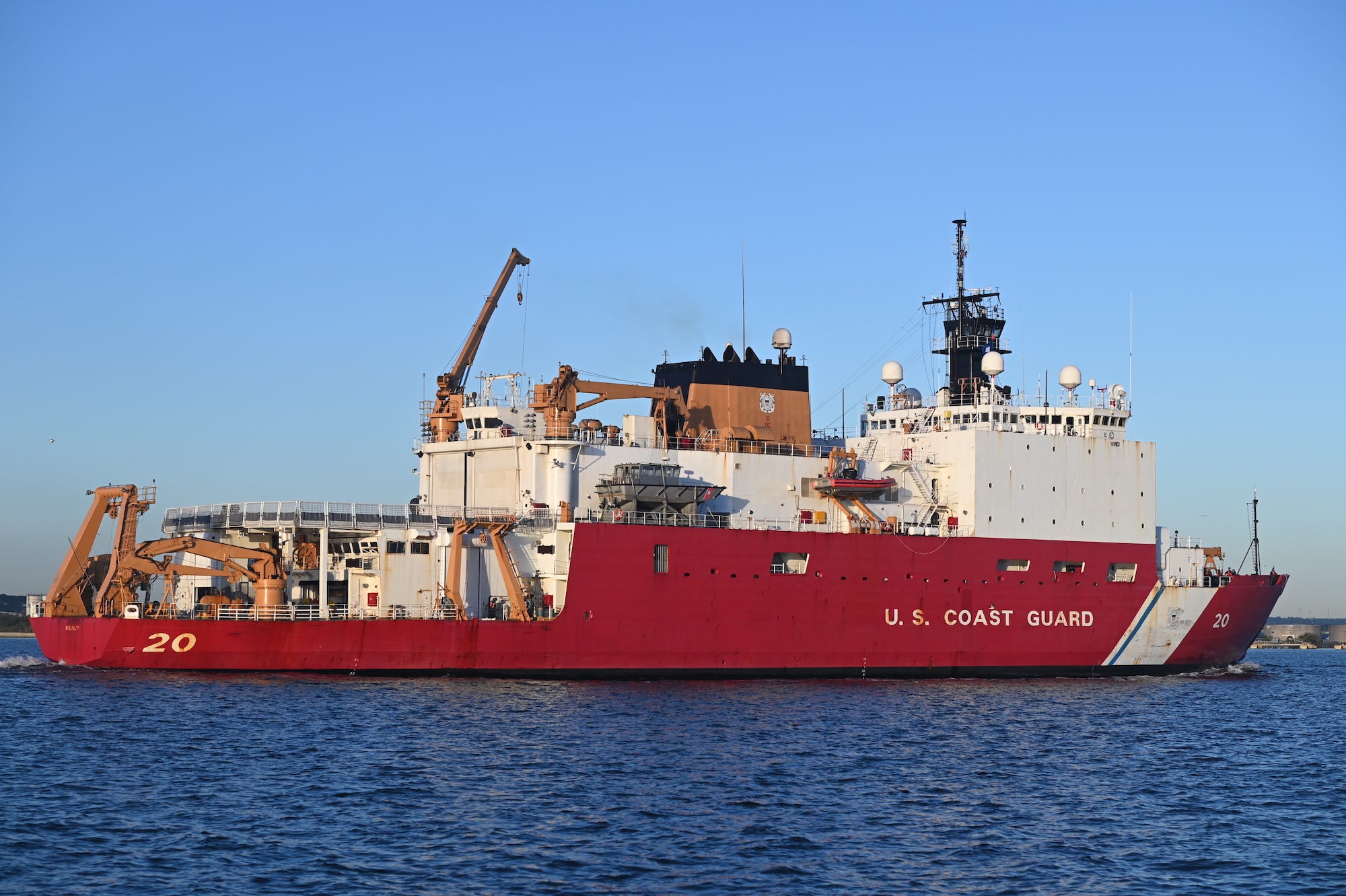 Coast Guard icebreaker Healy