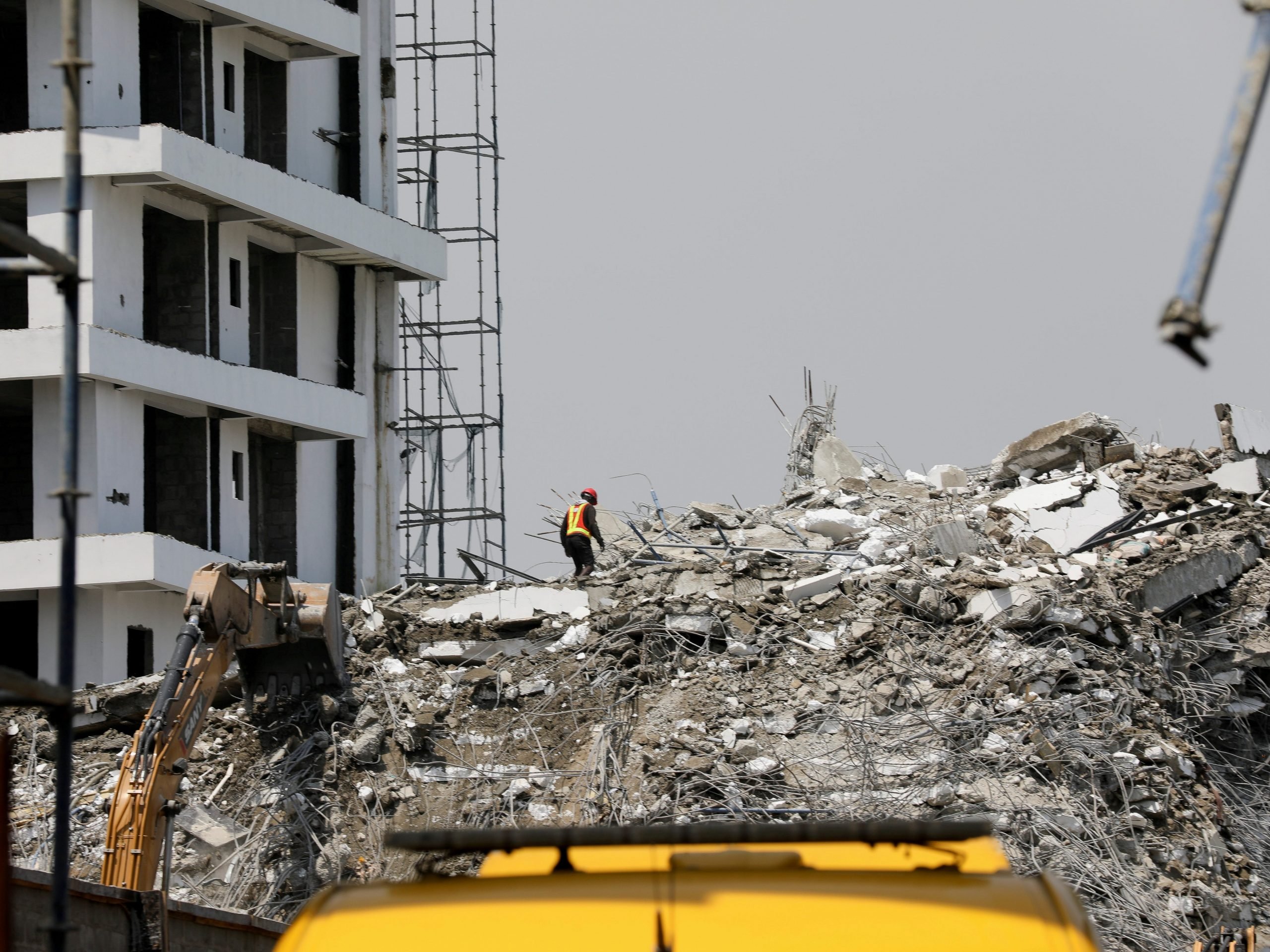 Nigeria high-rise collapse