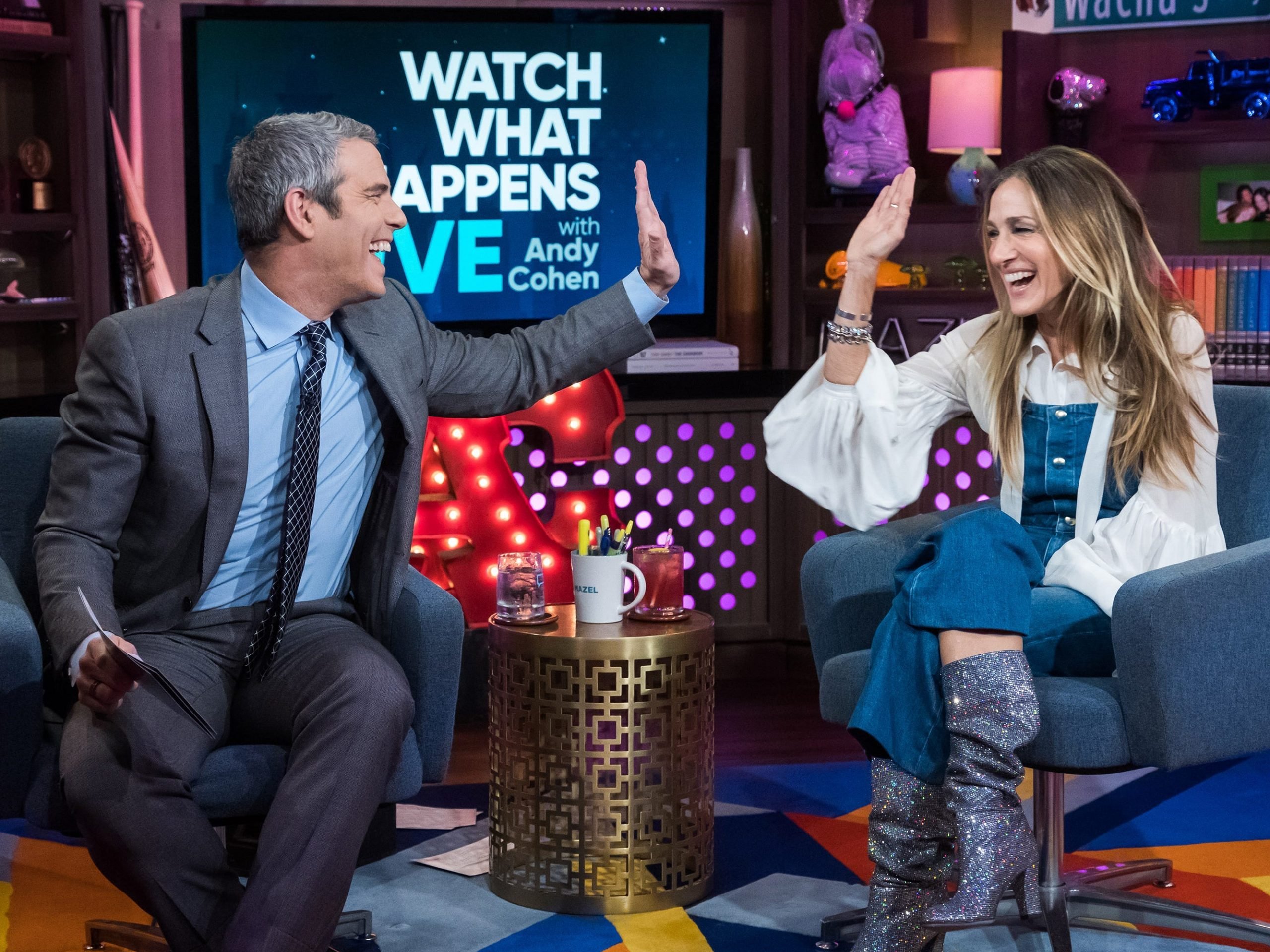 Sarah Jessica Parker (right) and Andy Cohen (left) on Watch What Happens Live.