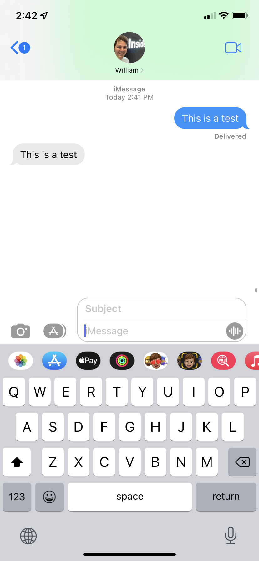 A text message conversation in the iMessage app.