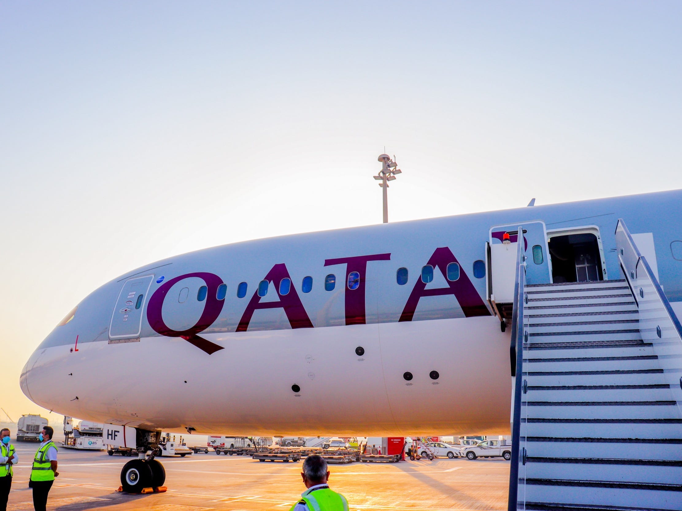 Flying Qatar Airways during the pandemic — Qatar Airways Flight 2021