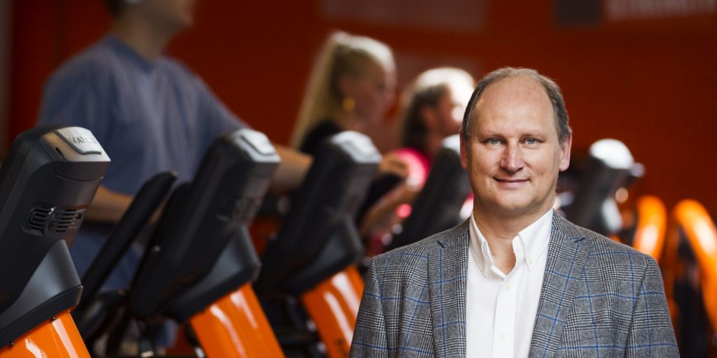 CEO René Moos van Basic-Fit.