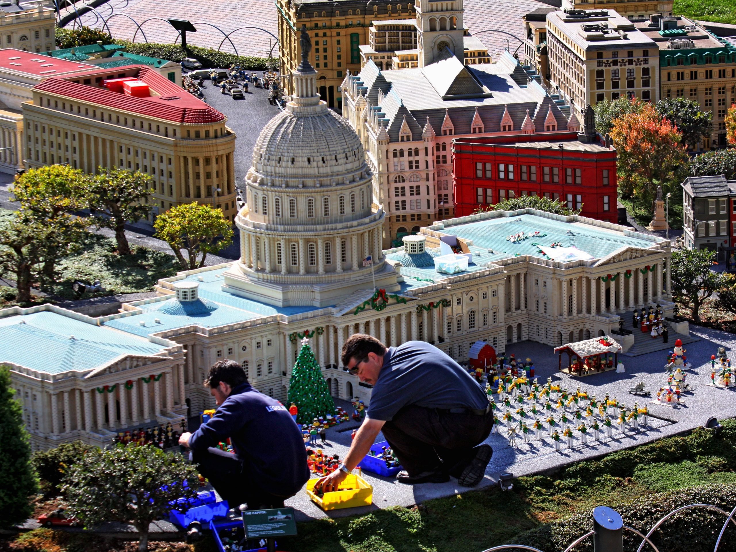 US Capitol made of LEGO