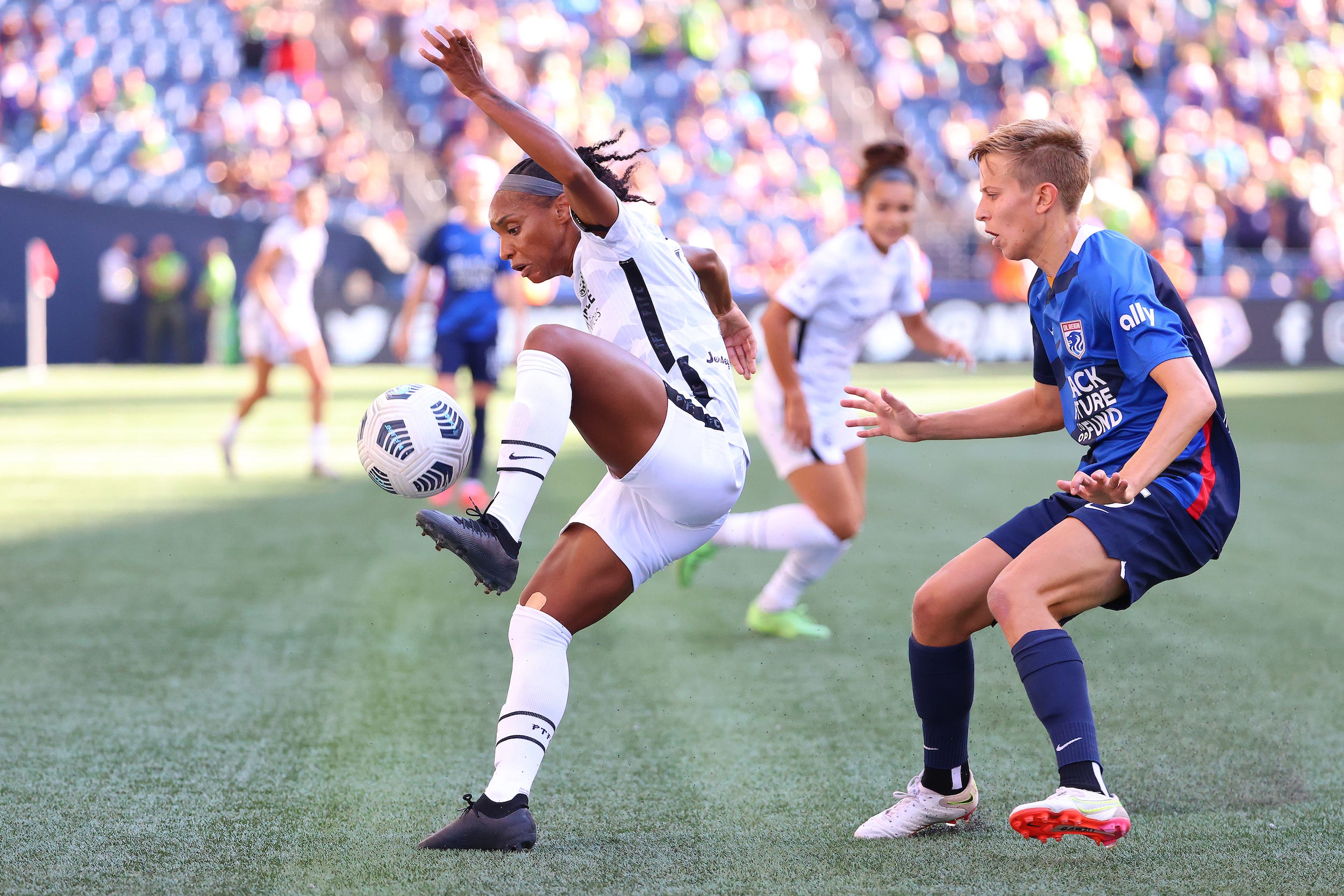 Crystal Dunn and Quinn NWSL.