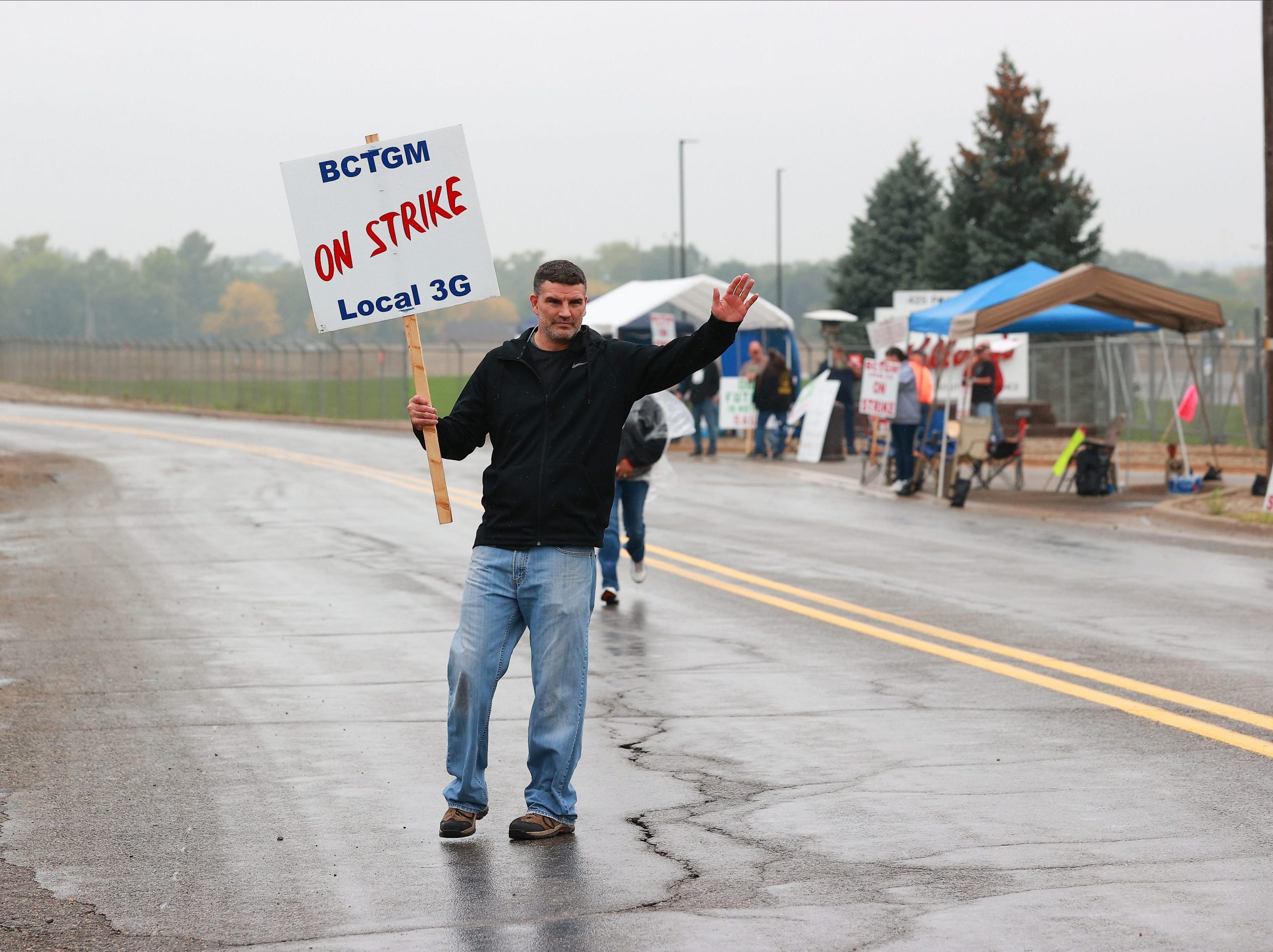 Kelloggs workers on strike in Michigan