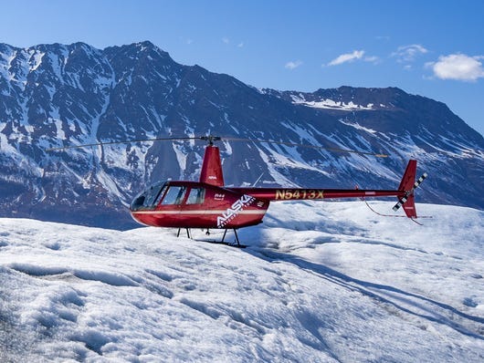 Alaska Helicopter Tours Robinson R44.