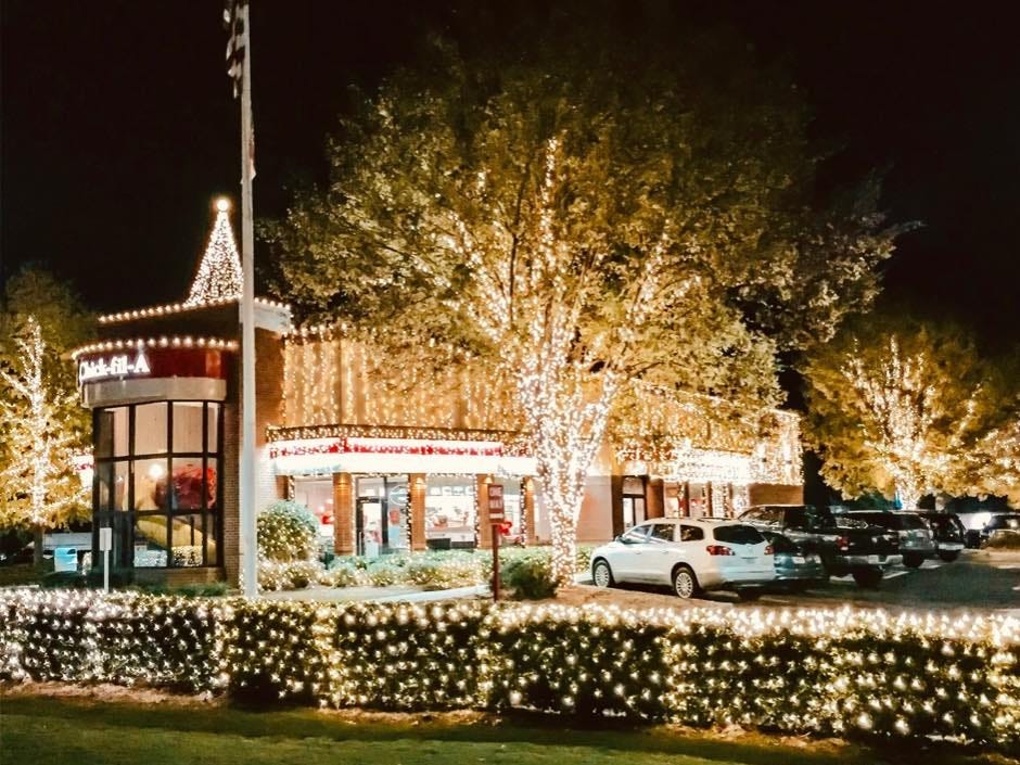 The Chick-fil-A Athens decorated in 2015