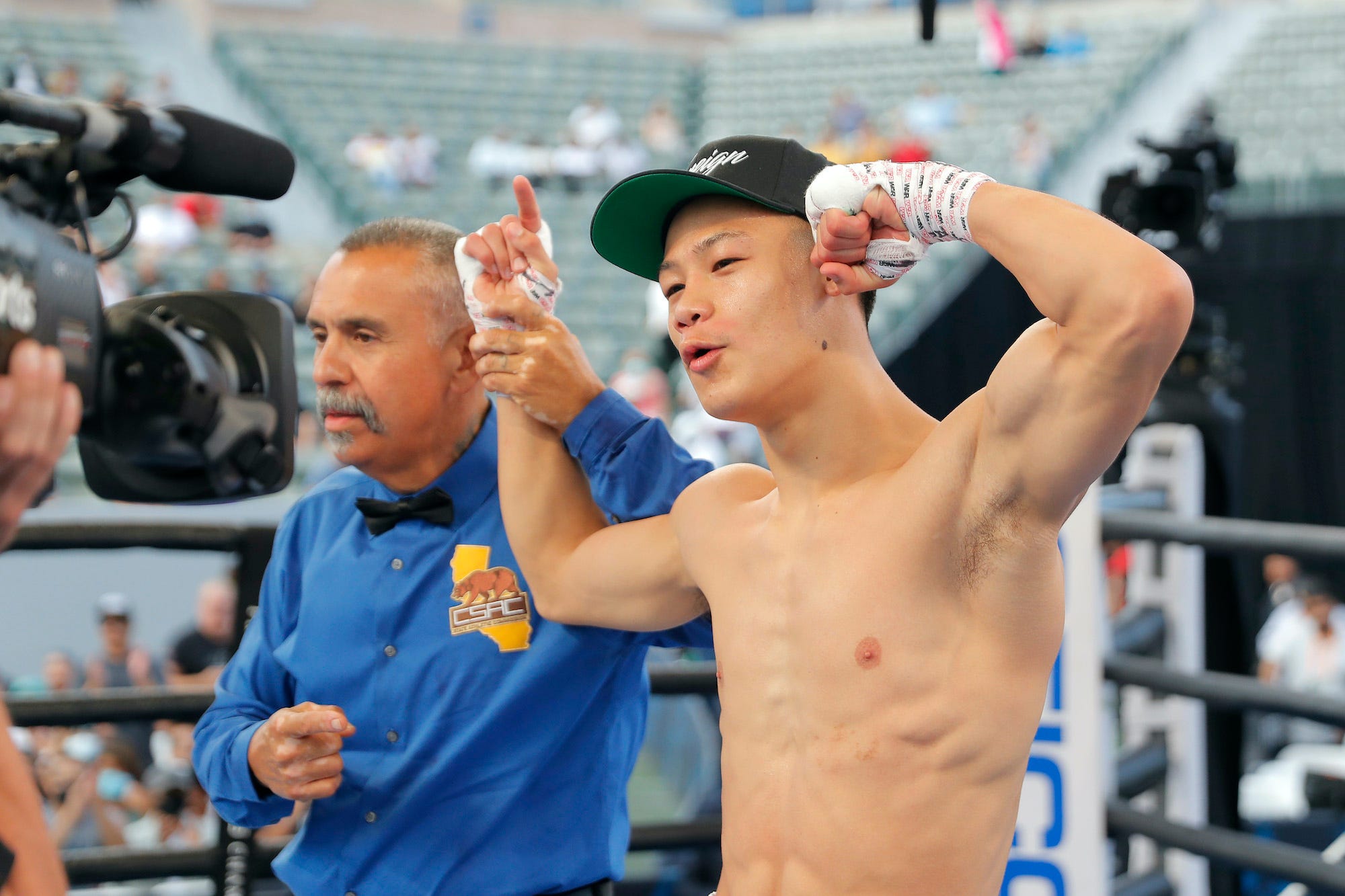 Brandun Lee American 21-year-old Brandun Lee, one of boxing's most devastating