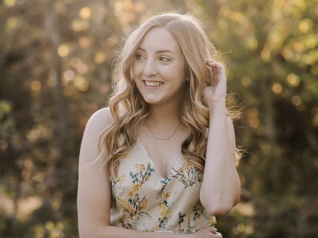 Shayla Herrington, a wedding photographer based in Arkansas who makes viral TikTok videos.