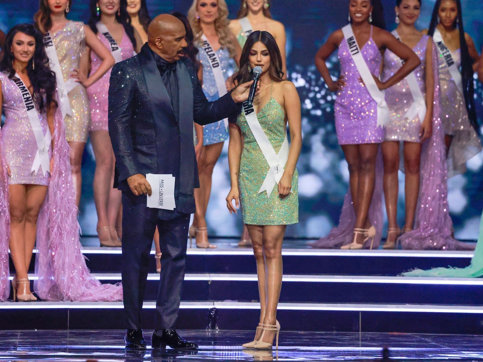 Miss India and Steve Harvey at Miss Universe 2021