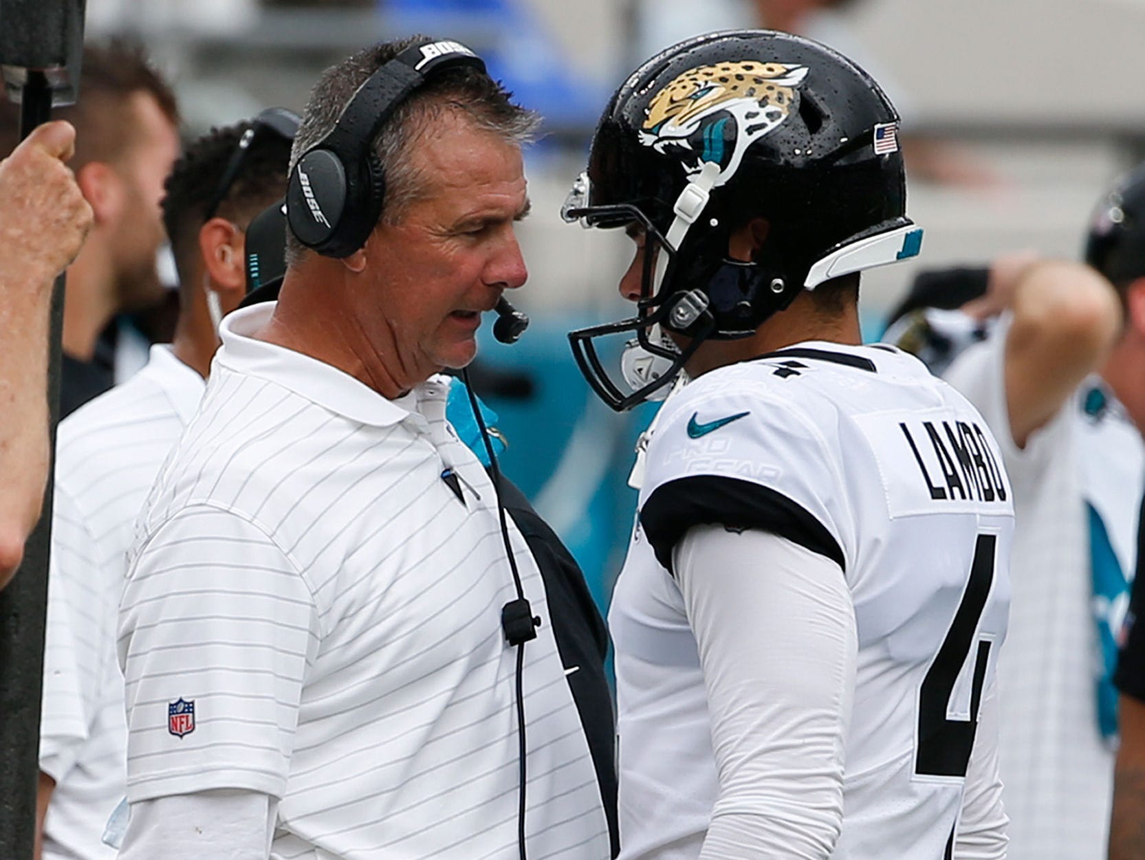 Urban Meyer and Josh Lambo talk after a missed field goal against the Denver Broncos.