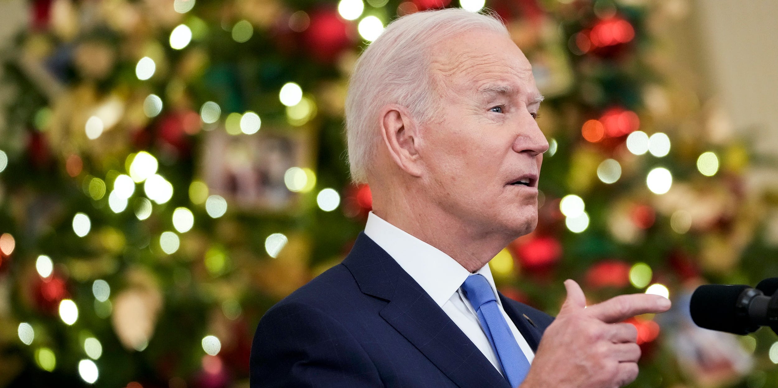 U.S. President Joe Biden speaks about the omicron variant of the coronavirus in the State Dining Room of the White House, December 21, 2021 in Washington, DC.