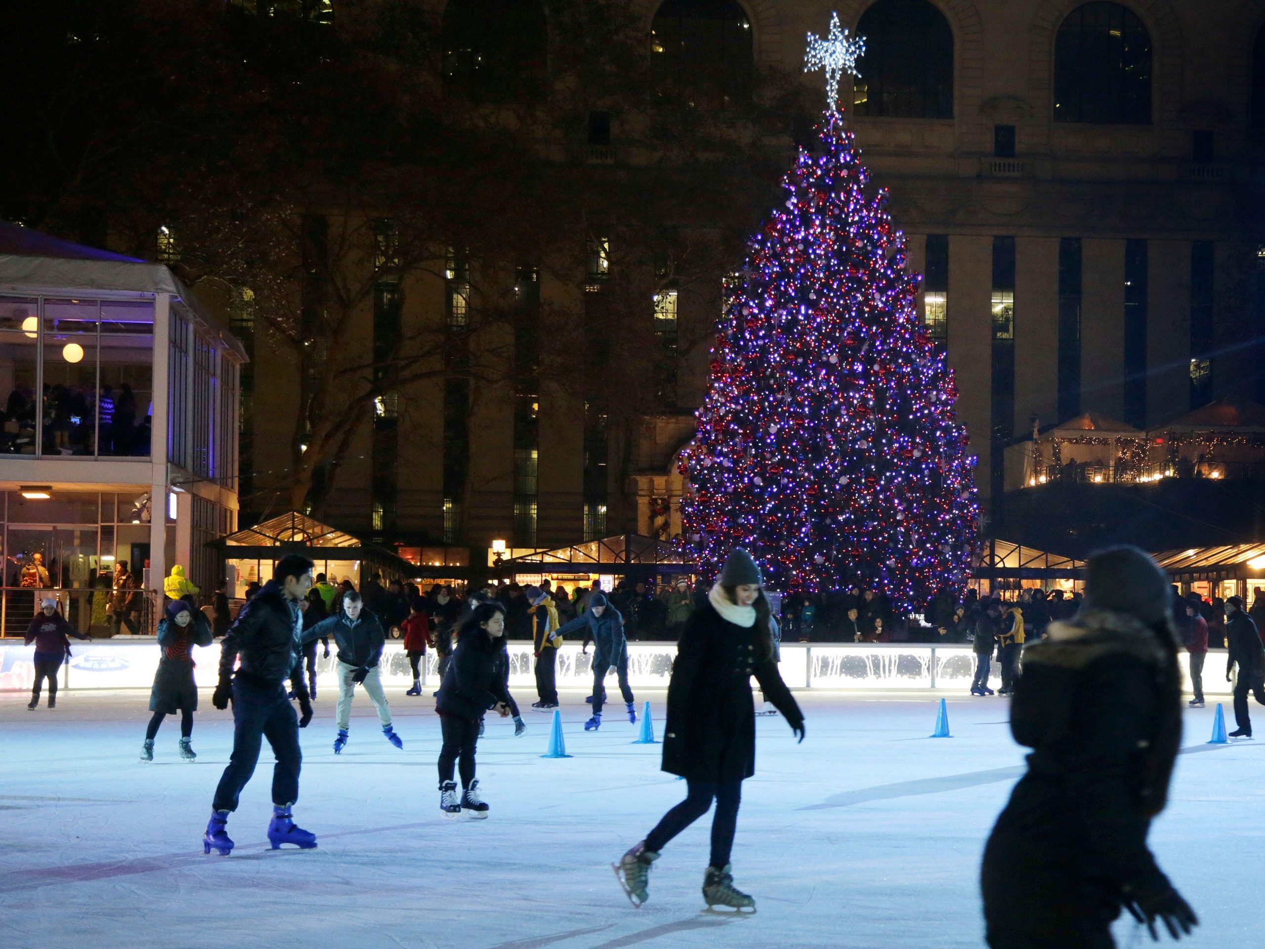 christmas tree rockefeller ice skating new york city