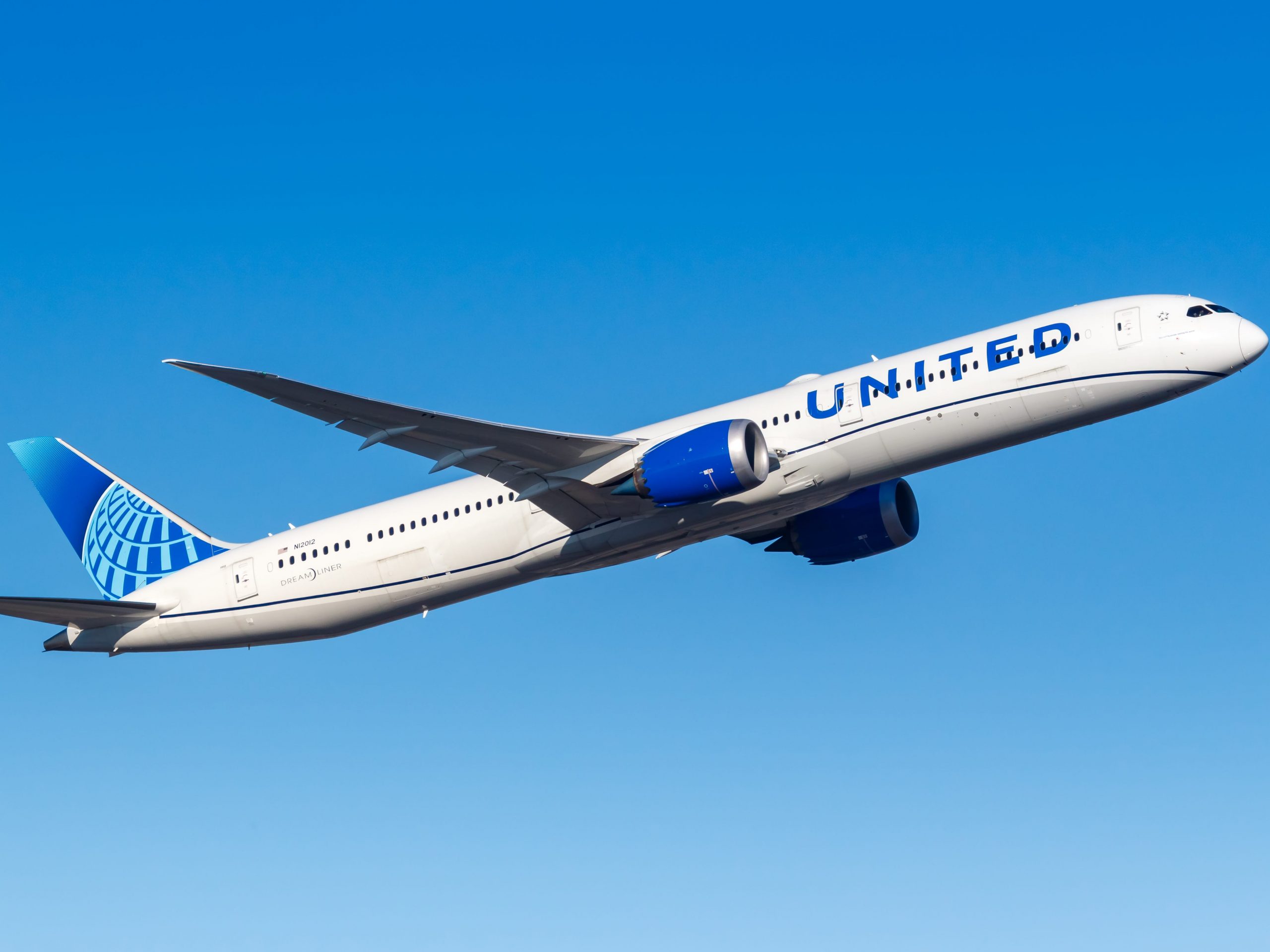 United Airlines Boeing 787-10 Dreamliner