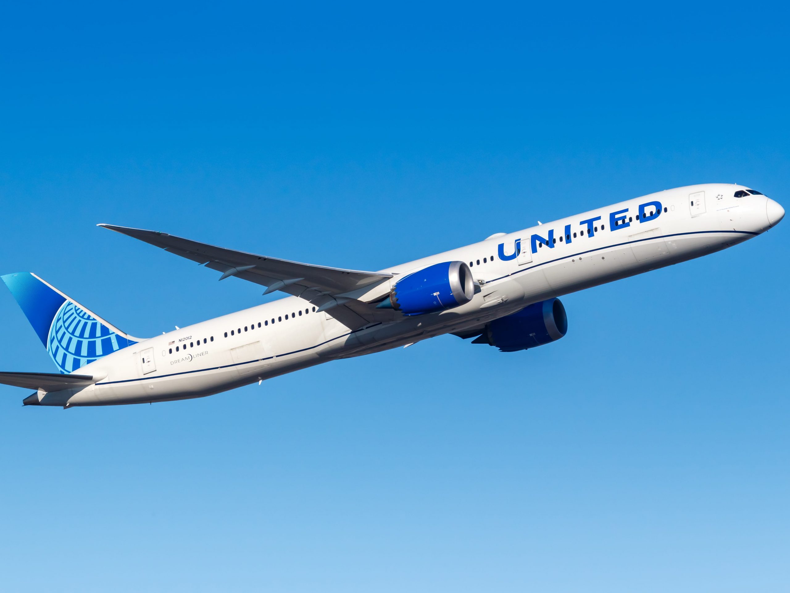 United Airlines Boeing 787-10 Dreamliner