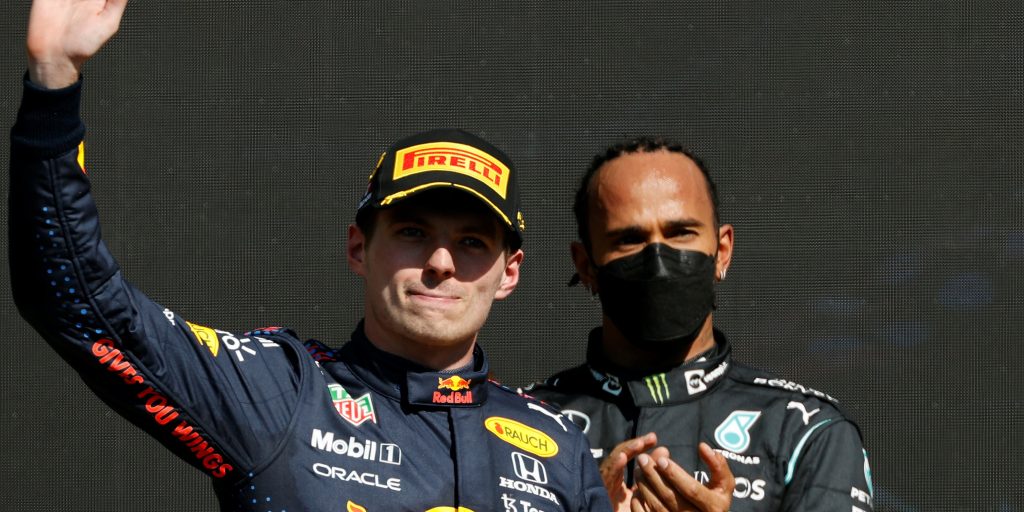 Lewis Hamilton en Max Verstappen vechten om de F1-titel in 2021.