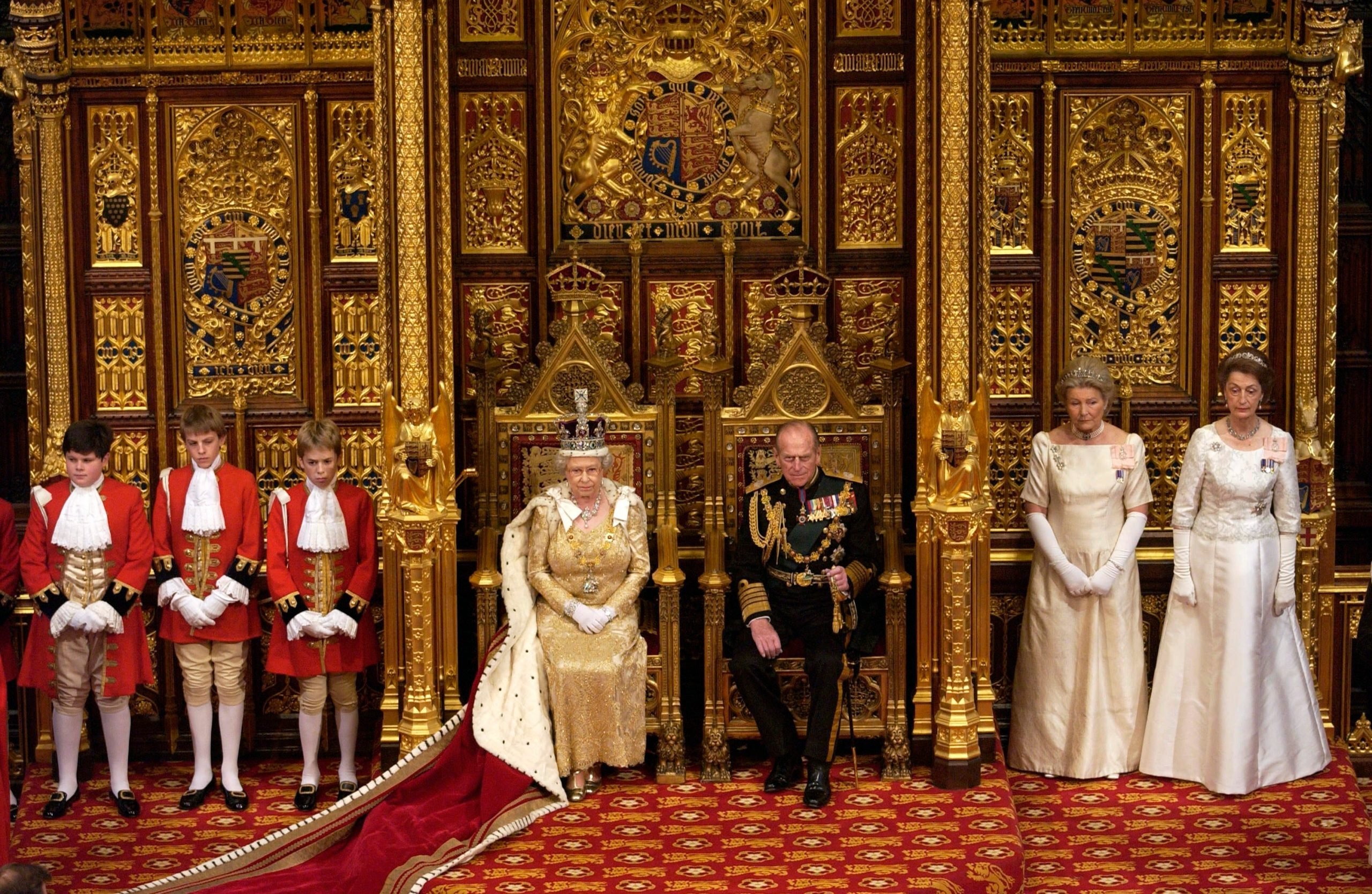 state opening of parliament 2004