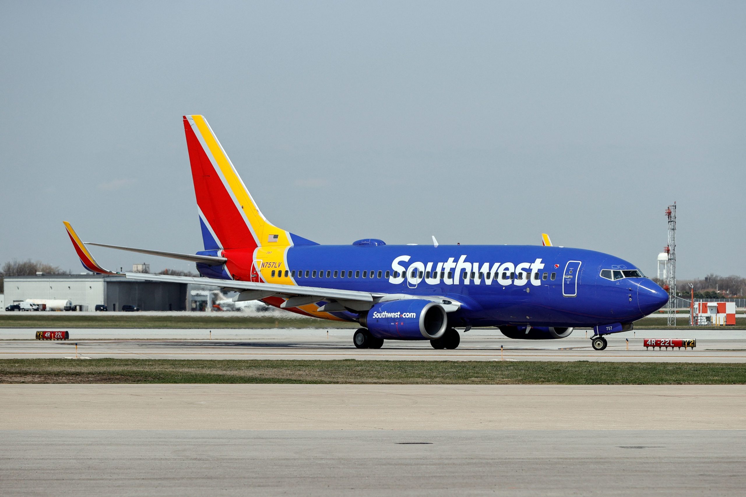 A Southwest Airlines Boeing 737-7H4 jet taxis to the gate