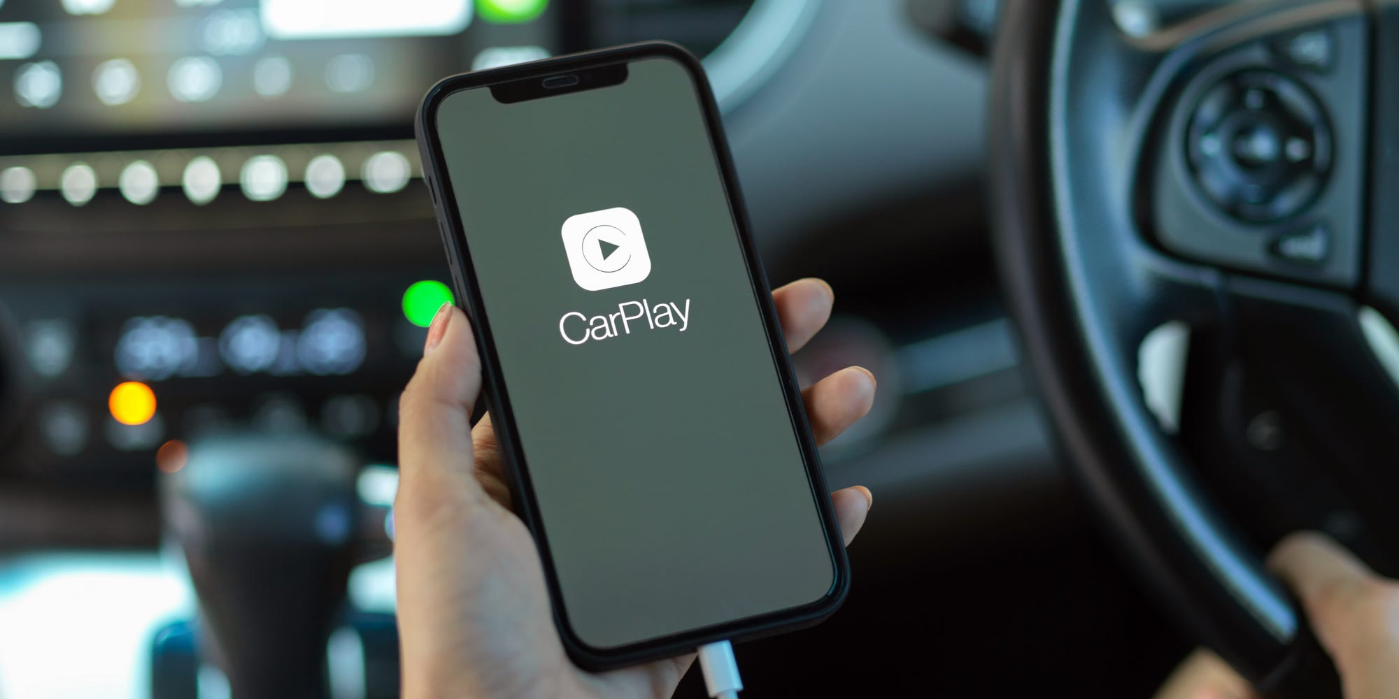 carplay on iphone in car