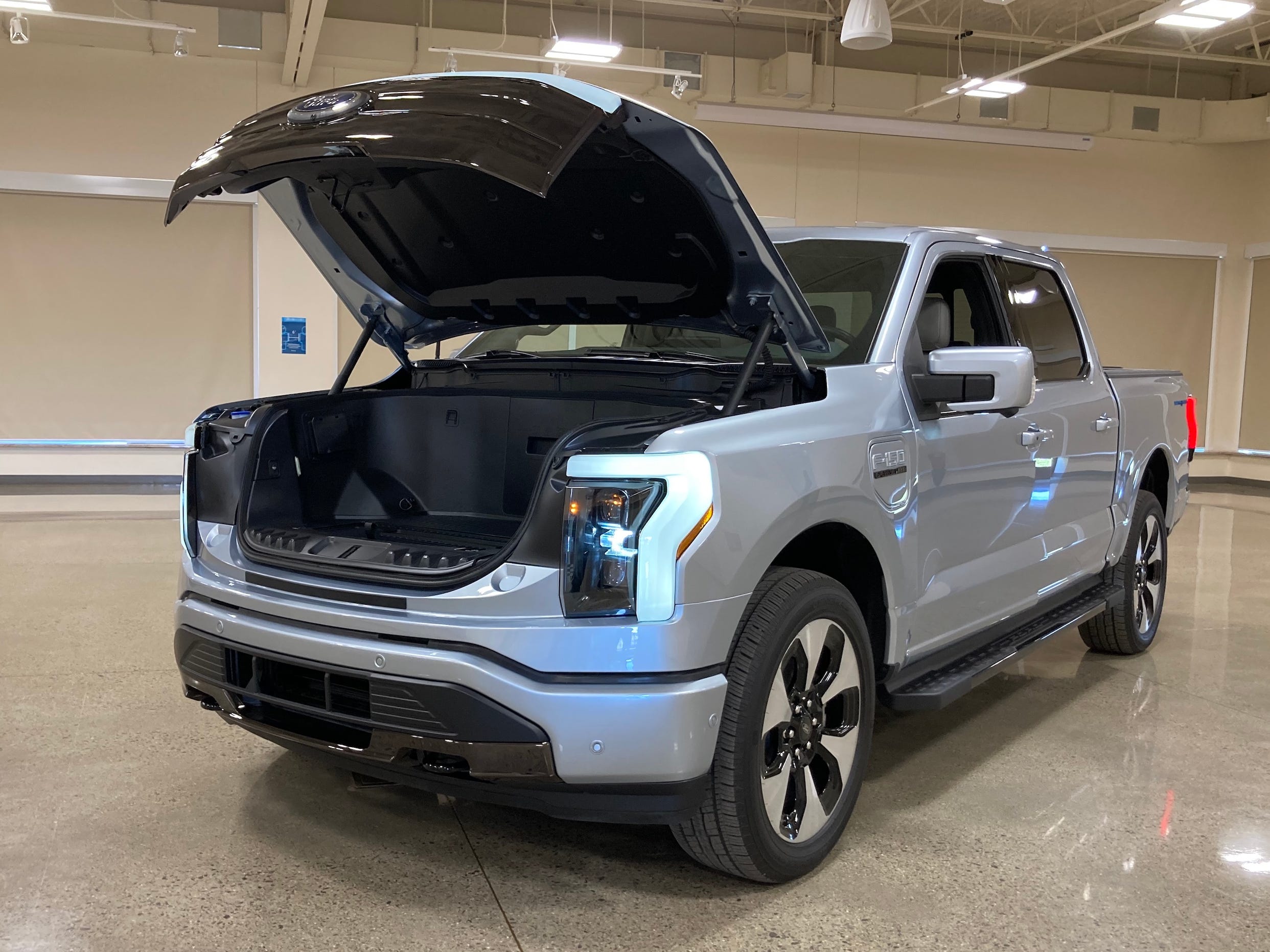 Ford plans to double production of its electric F-150 Lightning to keep ...