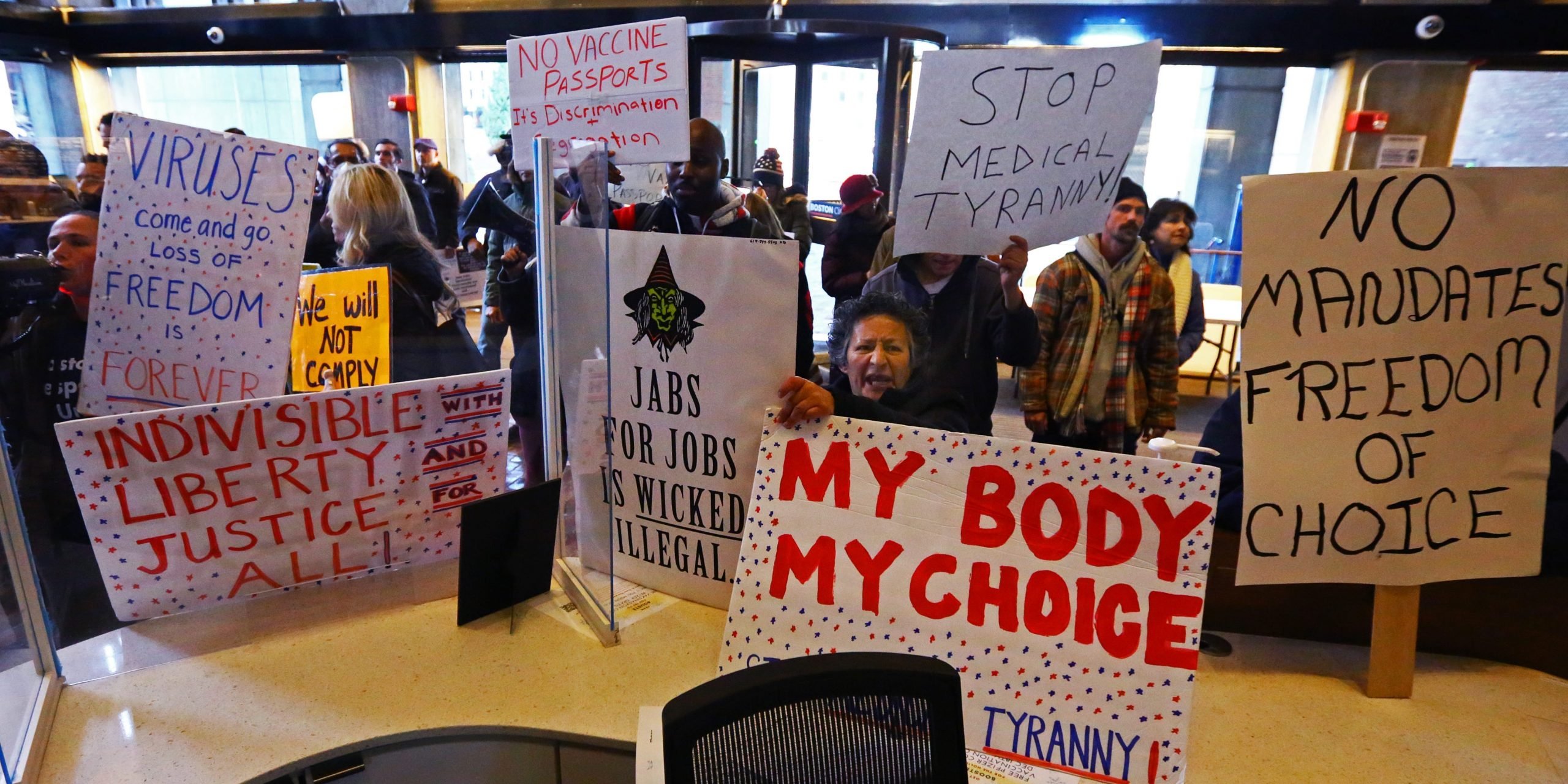 Vaccine mandates protest