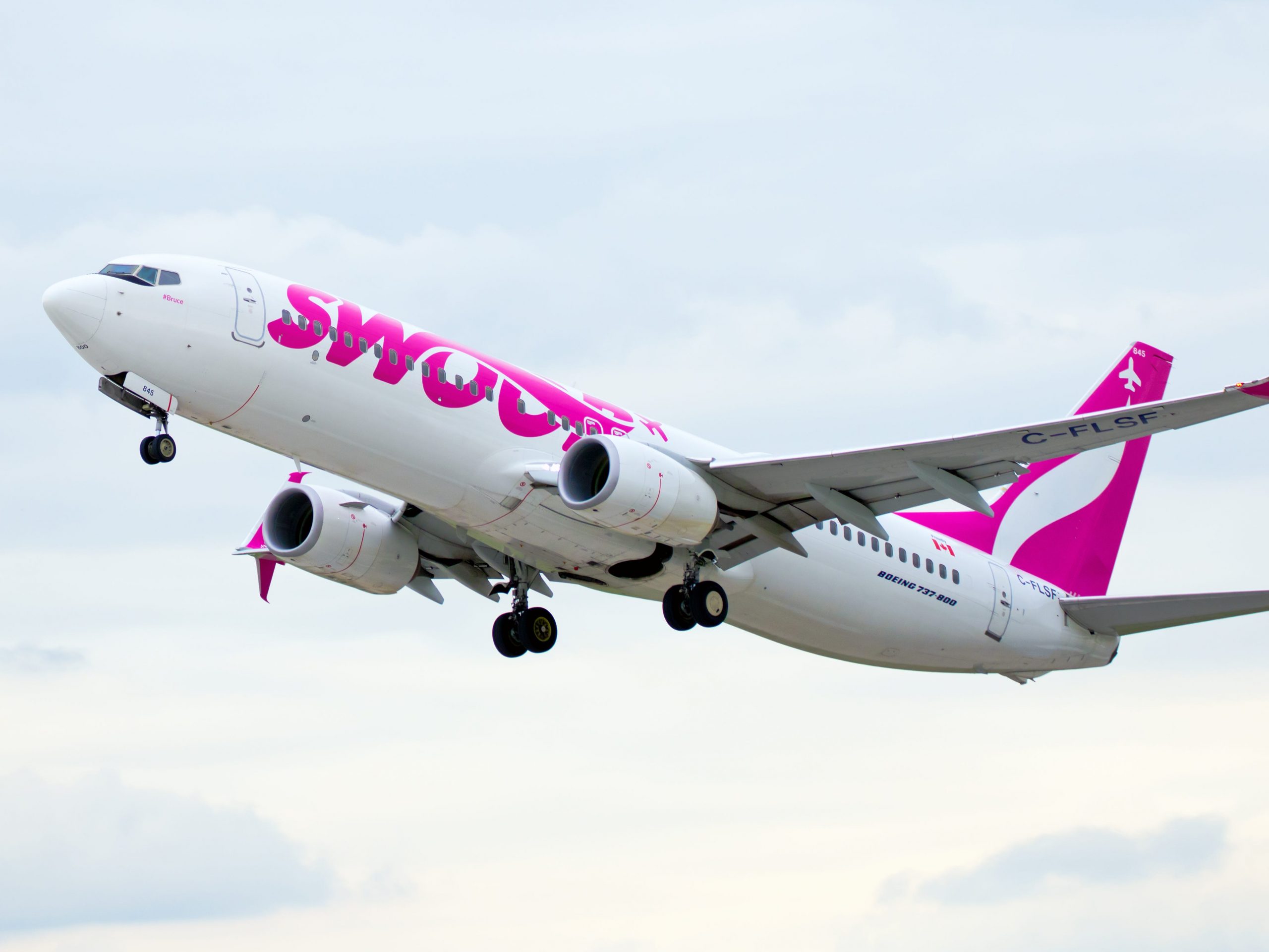 Swoop Boeing 737-800