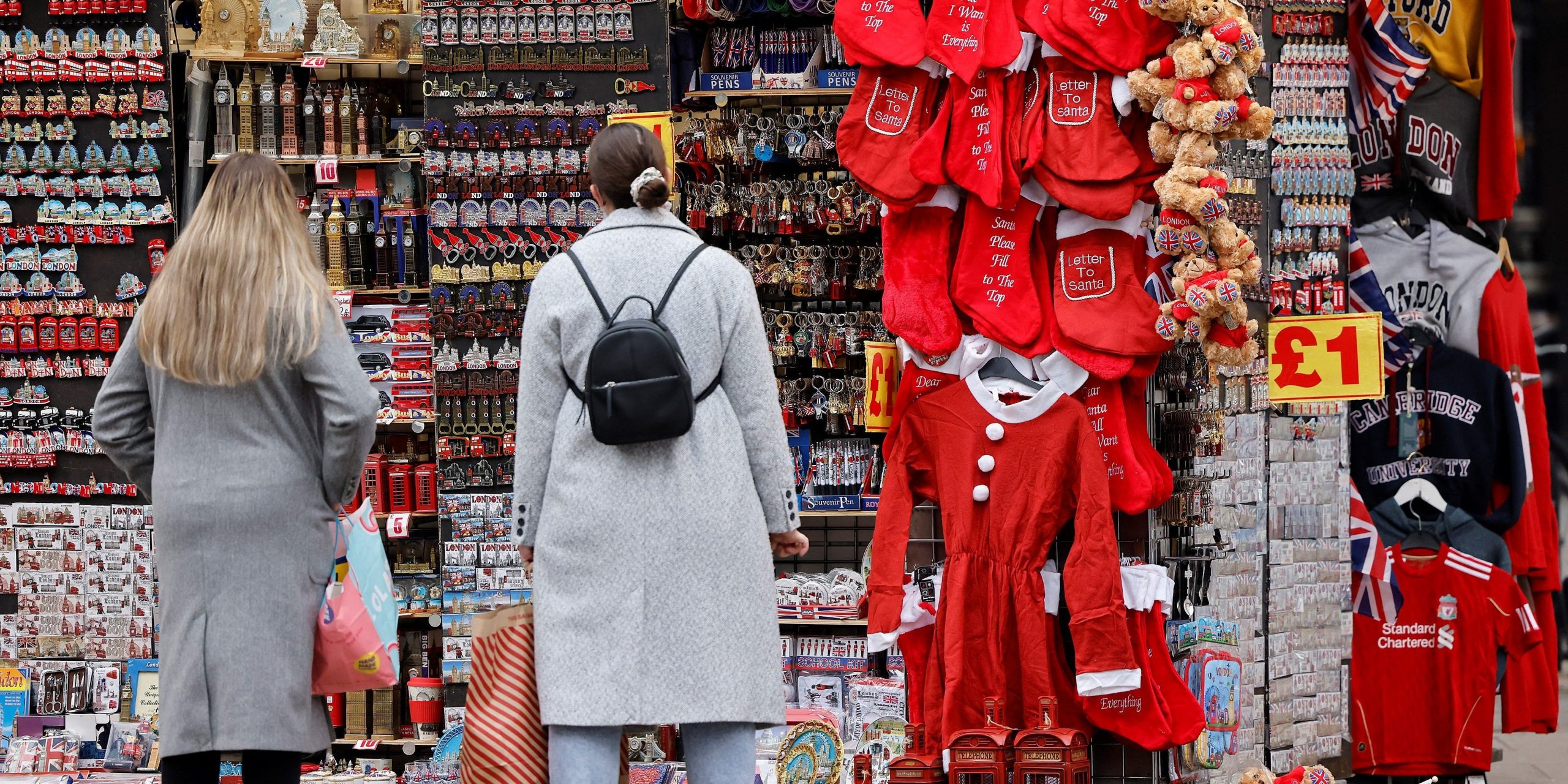 UK economy December London shopping