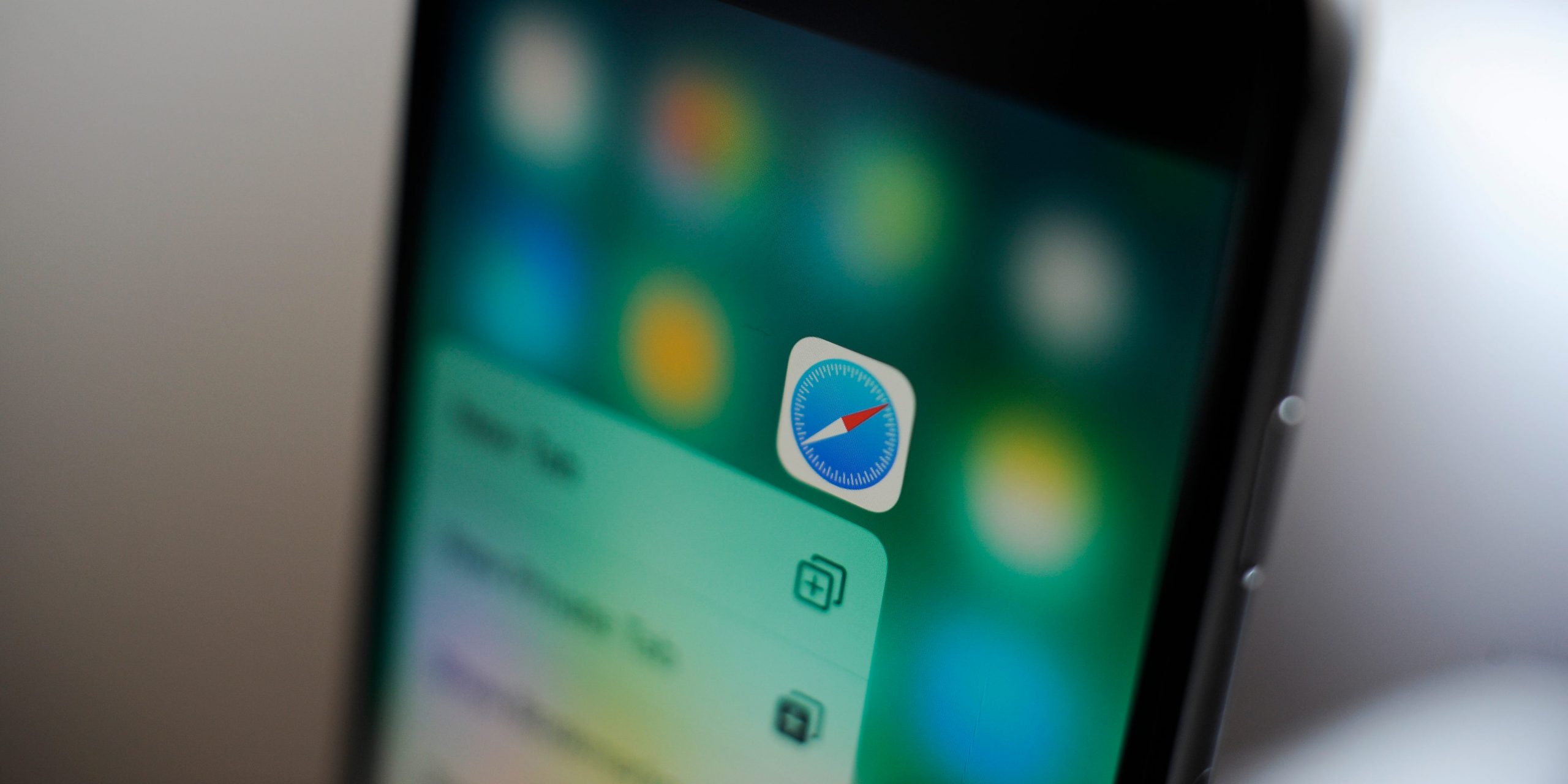 Safari app on iphone