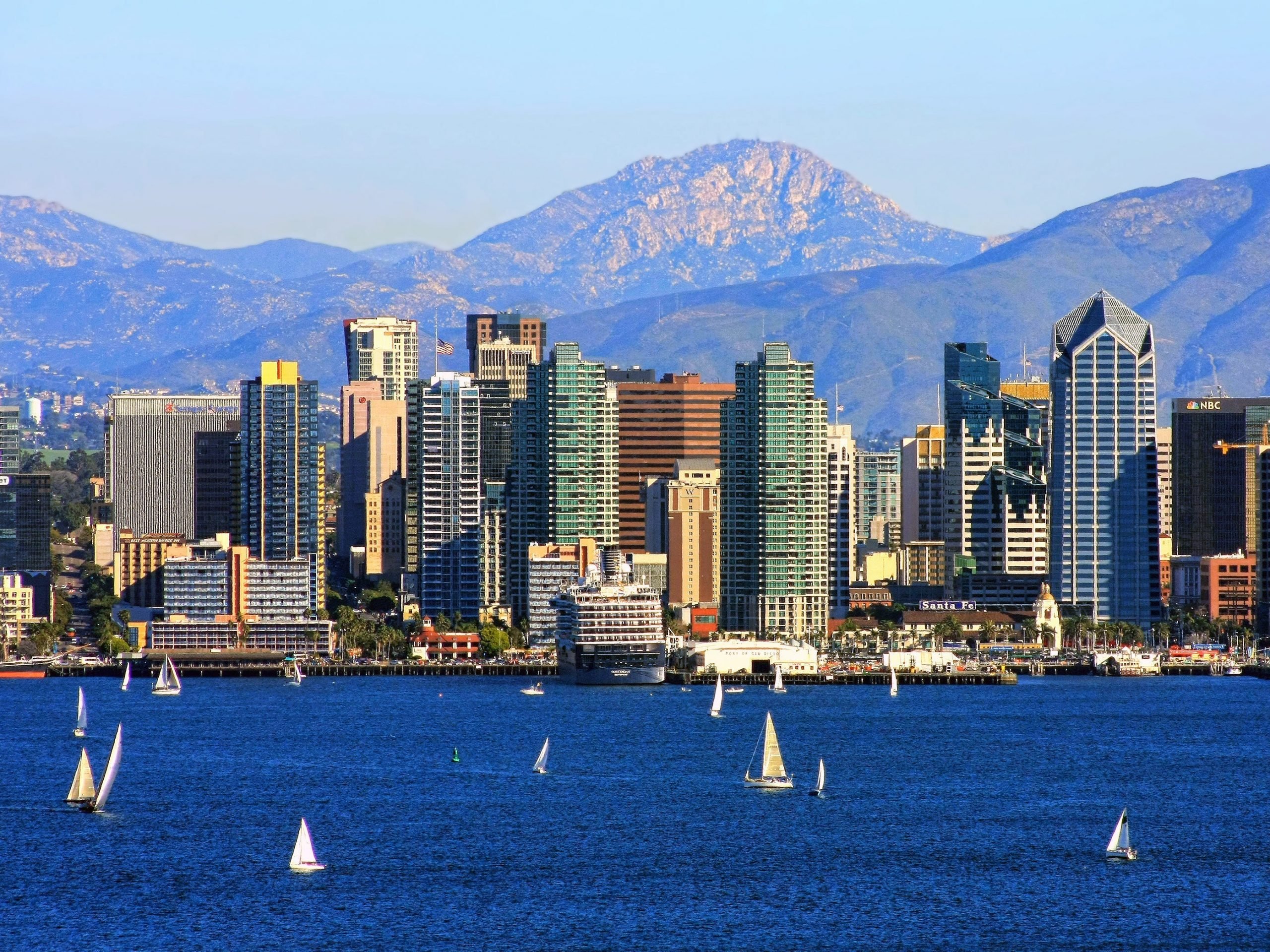 A photo of the San Diego skyline and marina in daylight