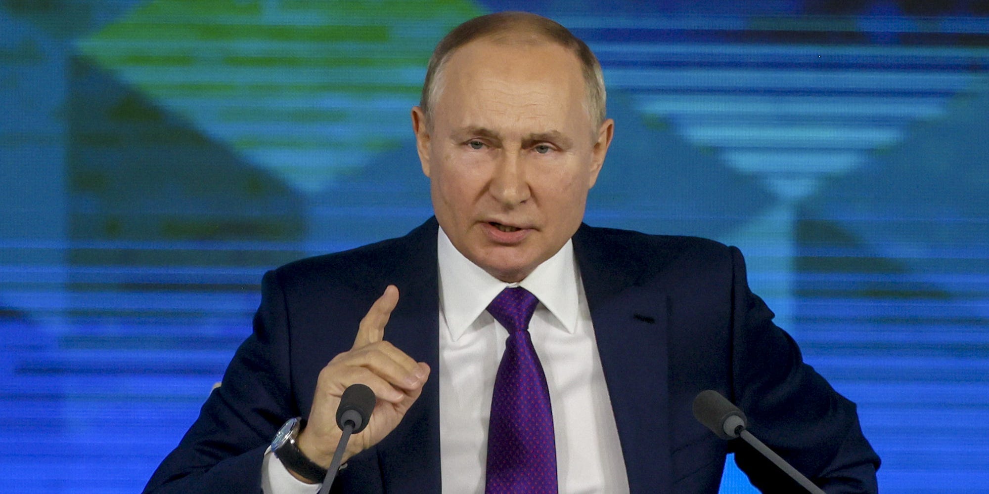 MOSCOW, RUSSIA - DECEMBER 23: Russian President Vladimir Putin speaks during his annual press conference at the Moscow Manege on December 23, 2021 in Moscow, Russia. More than 500 journalists are invited to Putin's end-of-year marathon press conference. (Photo by Natalya Zamboska/Anadolu Agency via Getty Images)