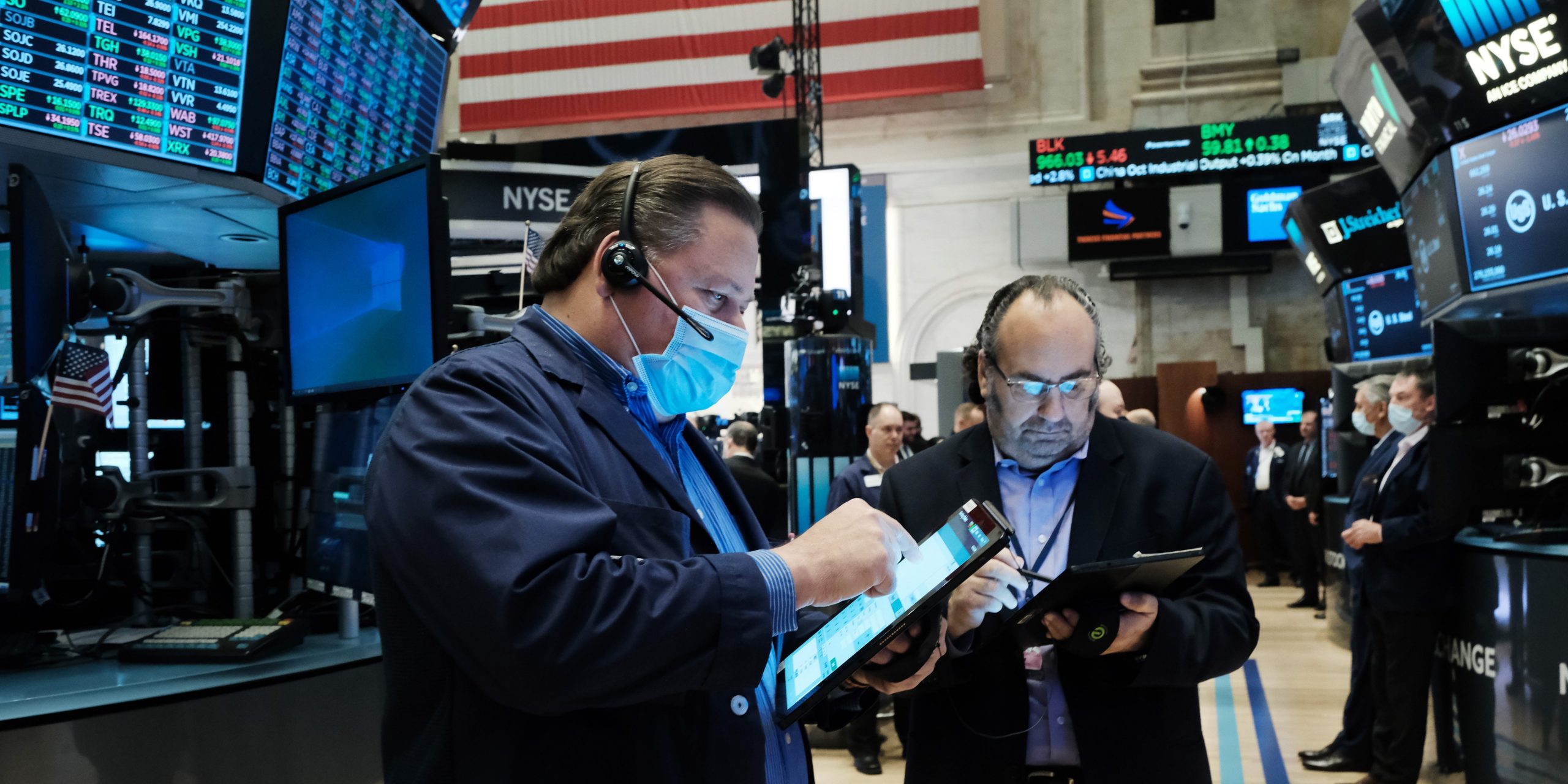 Traders work on the floor of the New York Stock Exchange (NYSE) on November 15, 2021 in New York City.