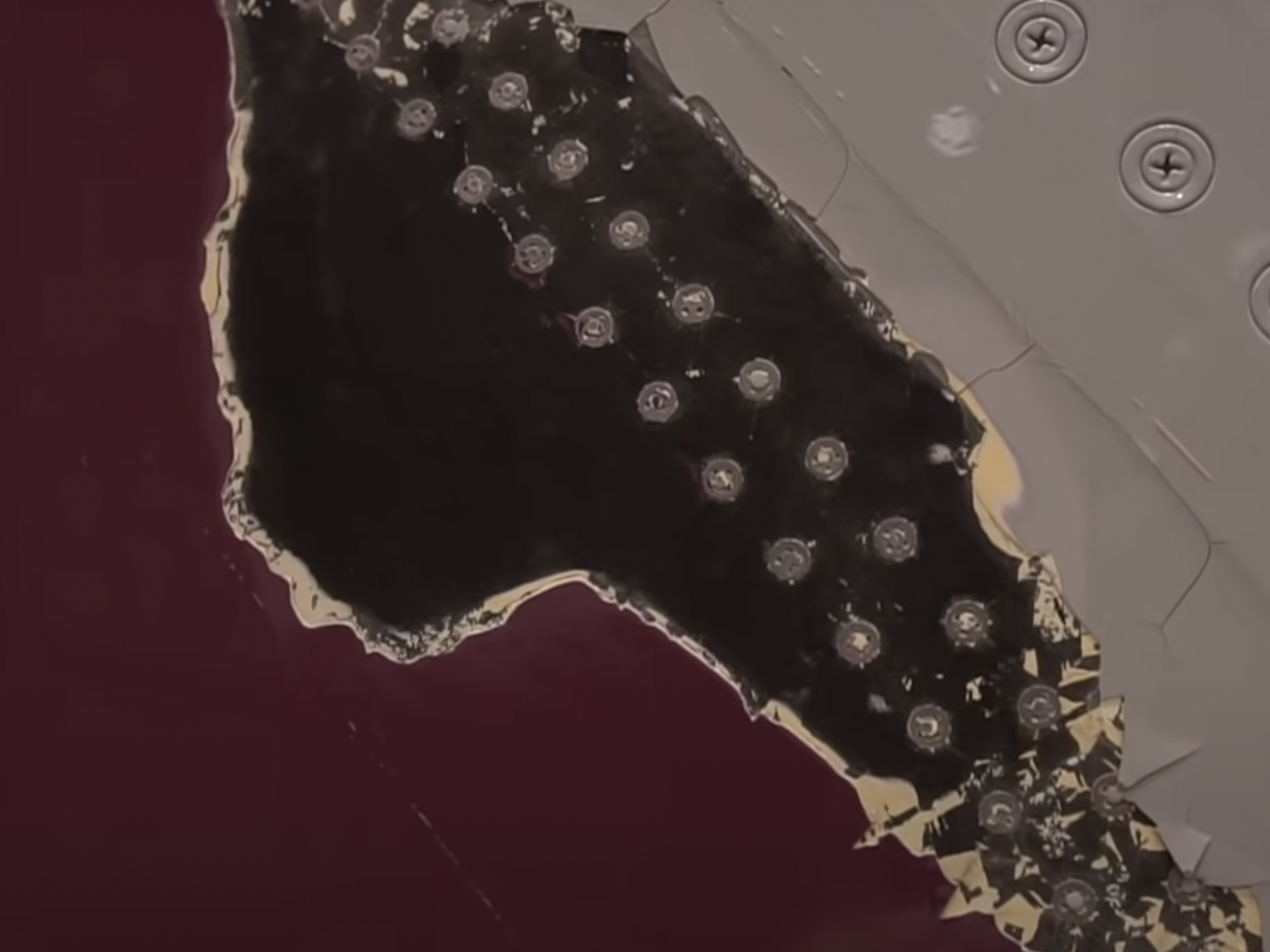 Screenshot of surface paint issues on Qatar's A350 aircraft from a full video showing the defects.