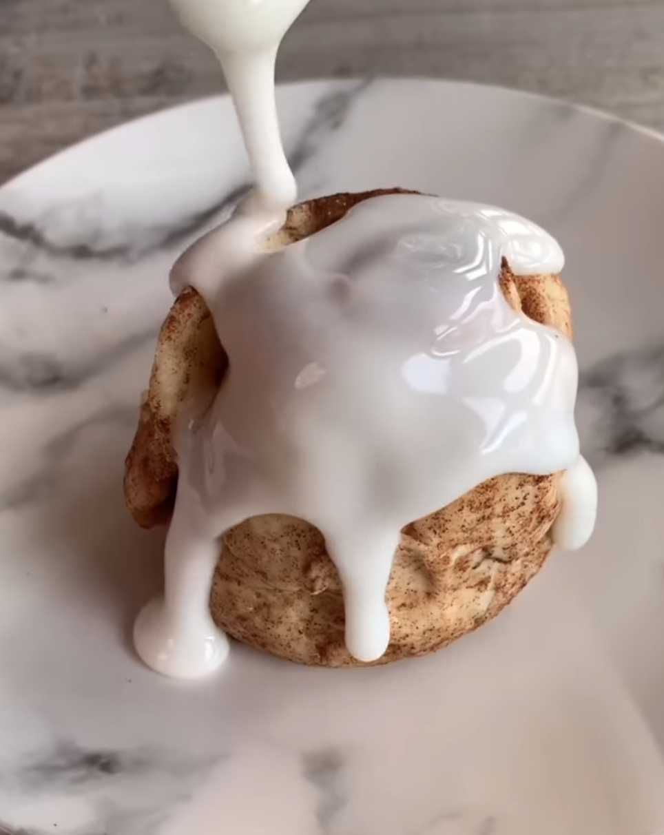 Eloise Head's cinnamon roll in a mug