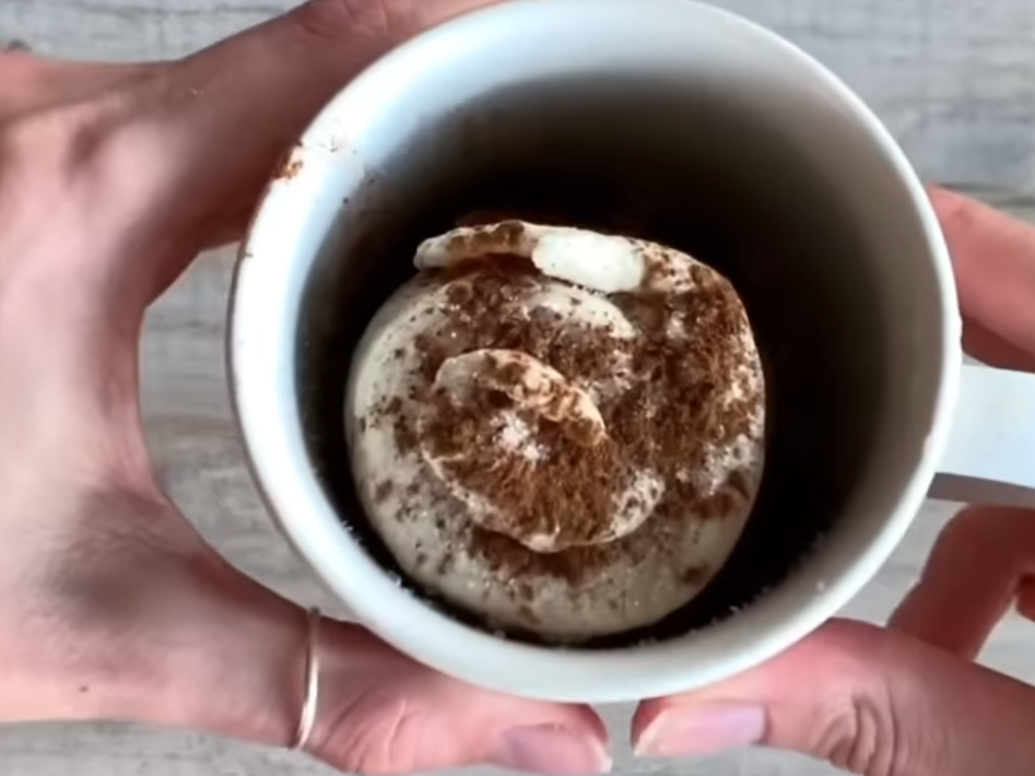 Eloise Head's cinnamon roll in a mug