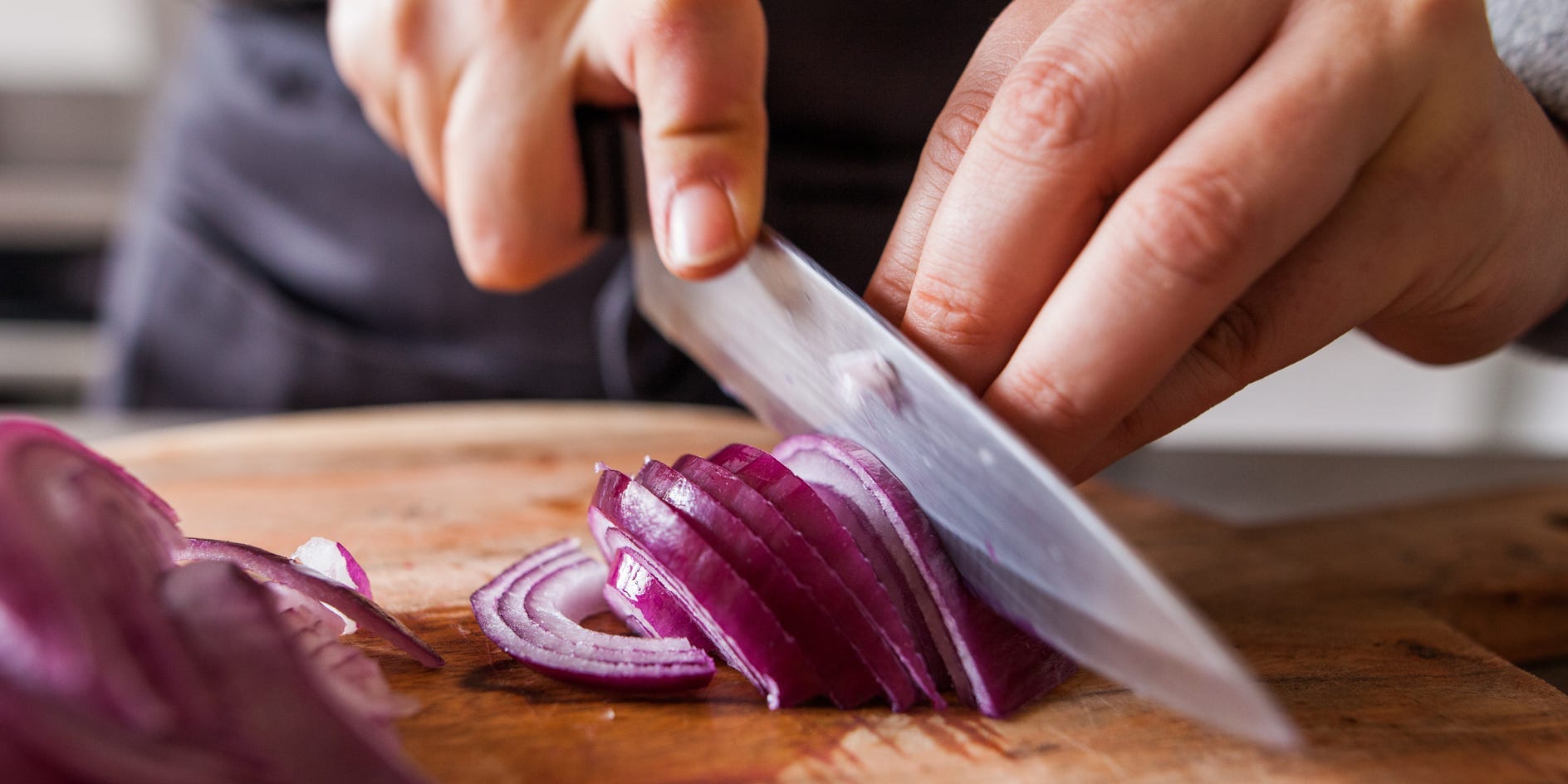 How to Cut an Onion, With Videos for Thinly Slicing, Dicing, and Cutting  Into Rings