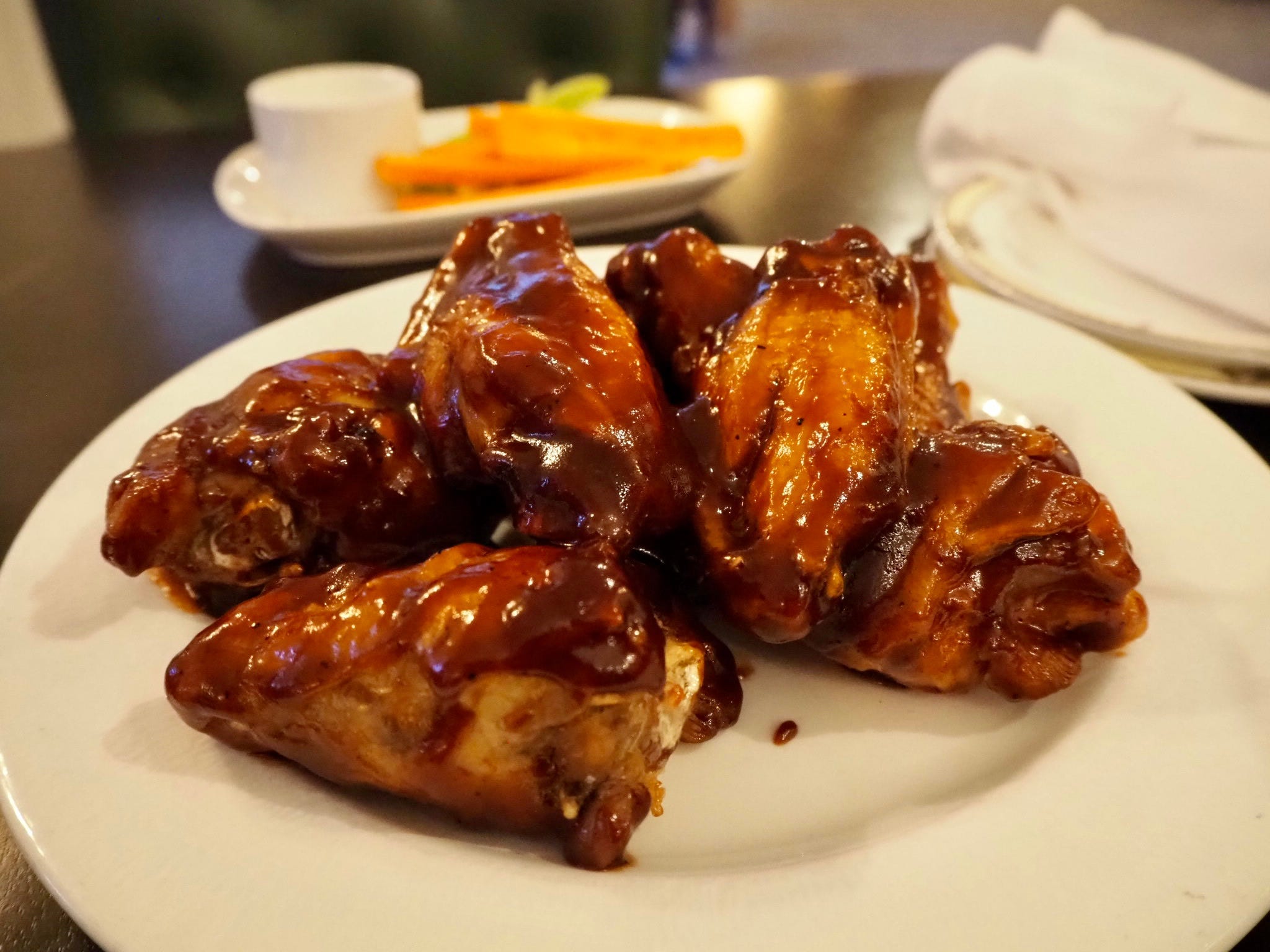 Chocolate-infused chicken wings