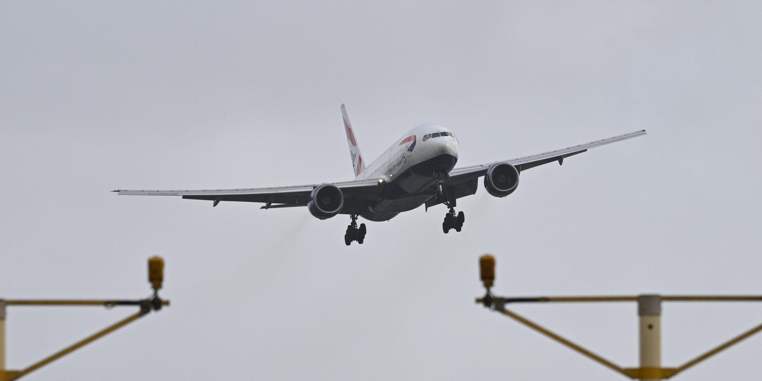 British Airways passenger plane struggles with the high winds on approach to Heathrow Airport on February 18, 2022 in Longford, England. The Met Office has issued two rare, red weather warnings for the South and South West of England today as Storm Eunice makes landfall. Much of the rest of the UK is under amber and yellow warnings with winds up to 100 mph, rain and snow expected. This is the worst storm to hit the UK for three decades. (Photo by Leon Neal/Getty Images)