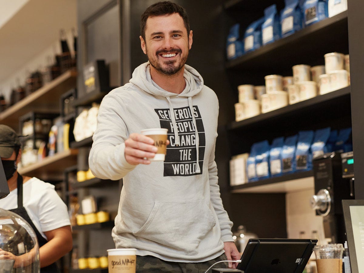 Image of Ben Higgins serving coffee for generous coffee review 2022