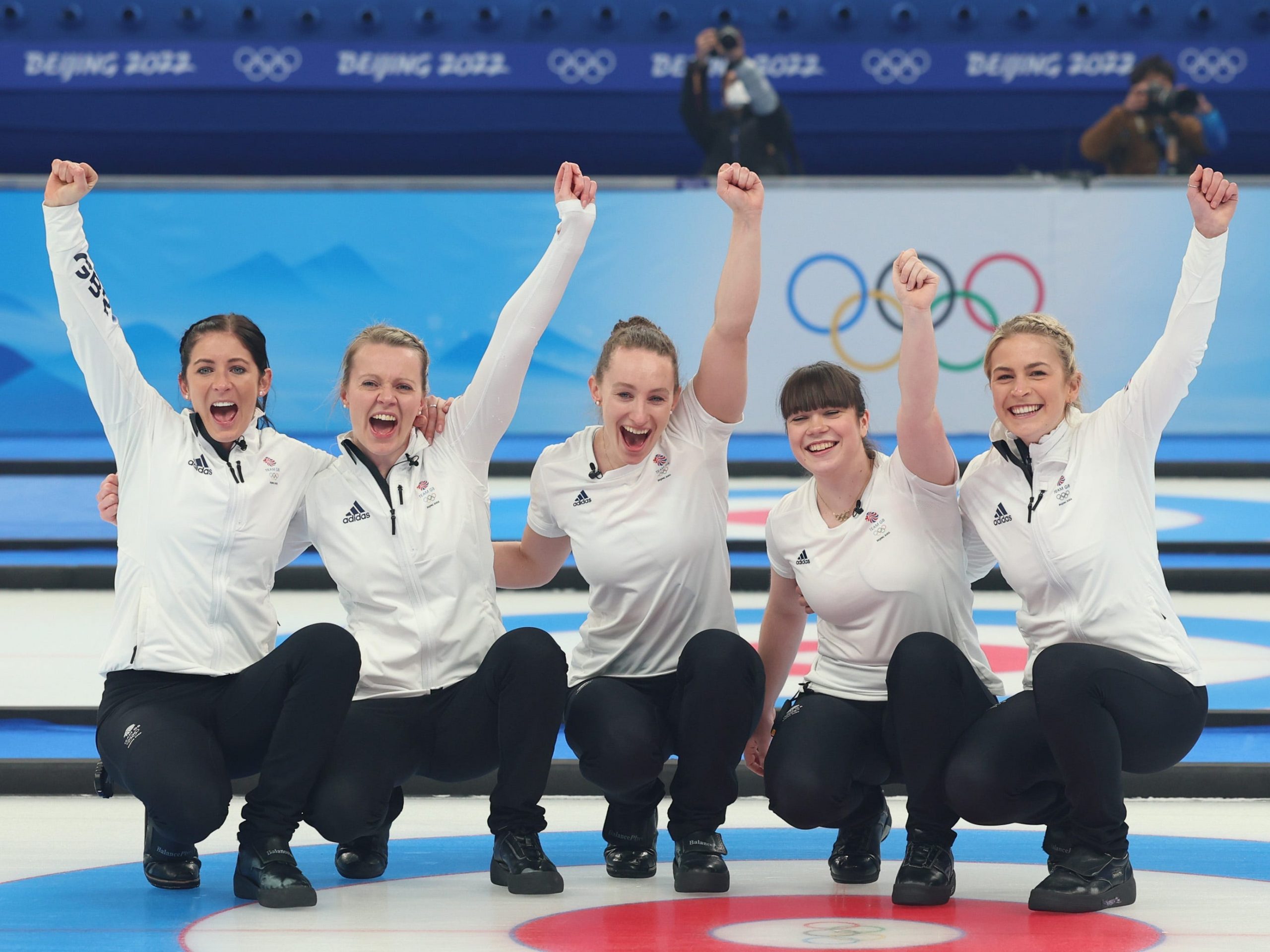 Team Great Britain celebrate after defeating Team Japan in the Women's Gold Medal match