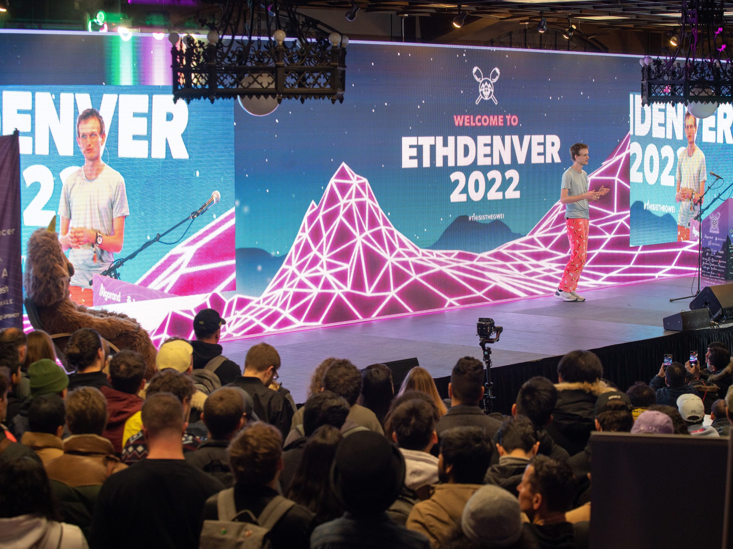 Vitalik Buterin addresses crowd at ETHDenver