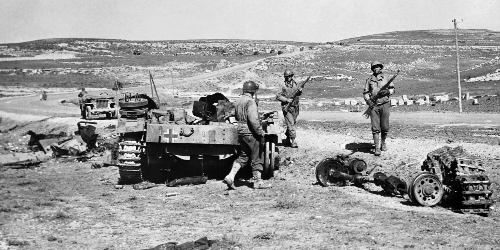 US soldiers at Kasserine Pass in Tunisia