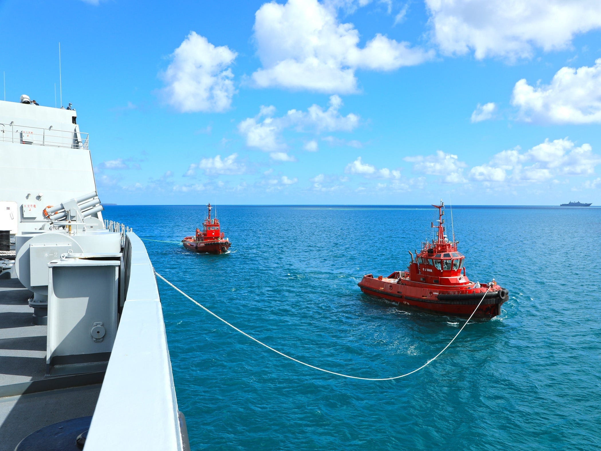 China's disaster relief supplies to the South Pacific island nation of Tonga. Weighing approximately 1,400 tonnes, the latest supplies include mobile homes, tractors, electricity generators, water pumps, water purifiers, food and medical supplies.